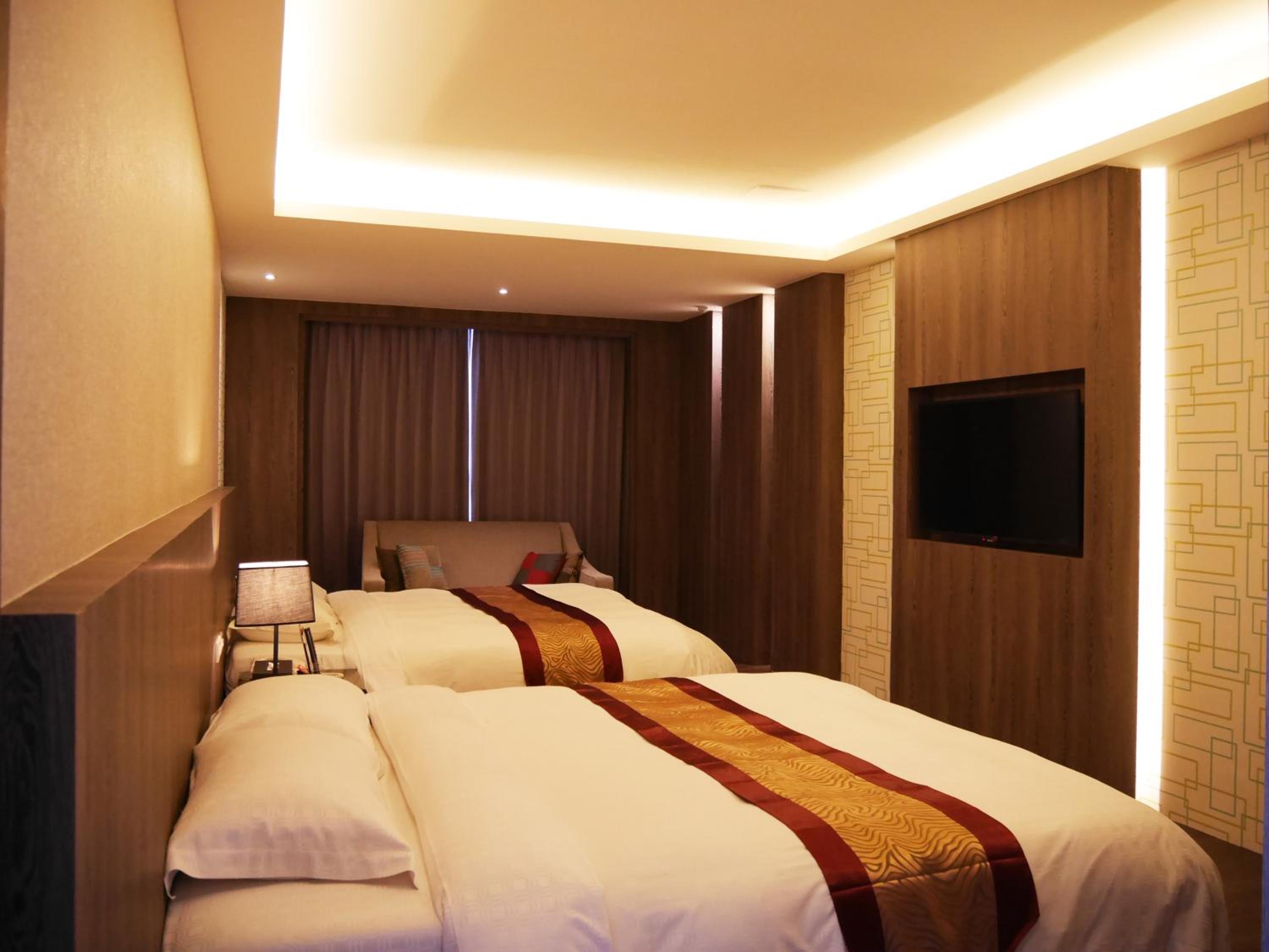 Refinement Motel