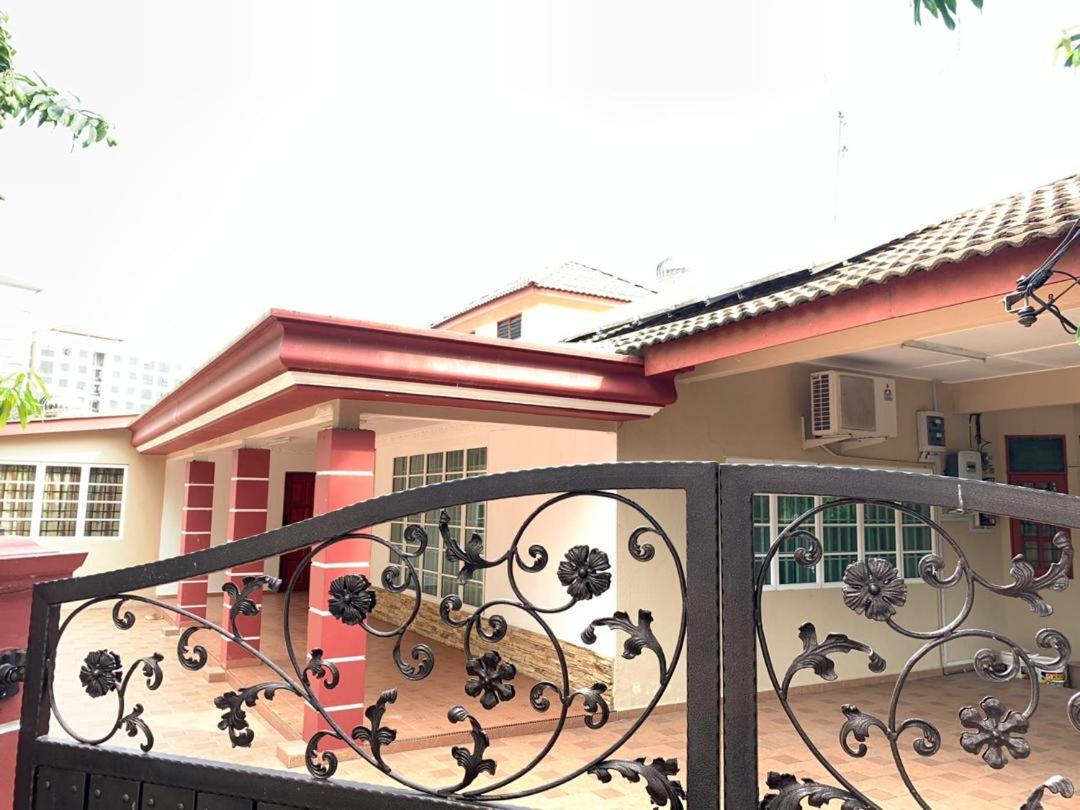 Villa CtZee photo 1