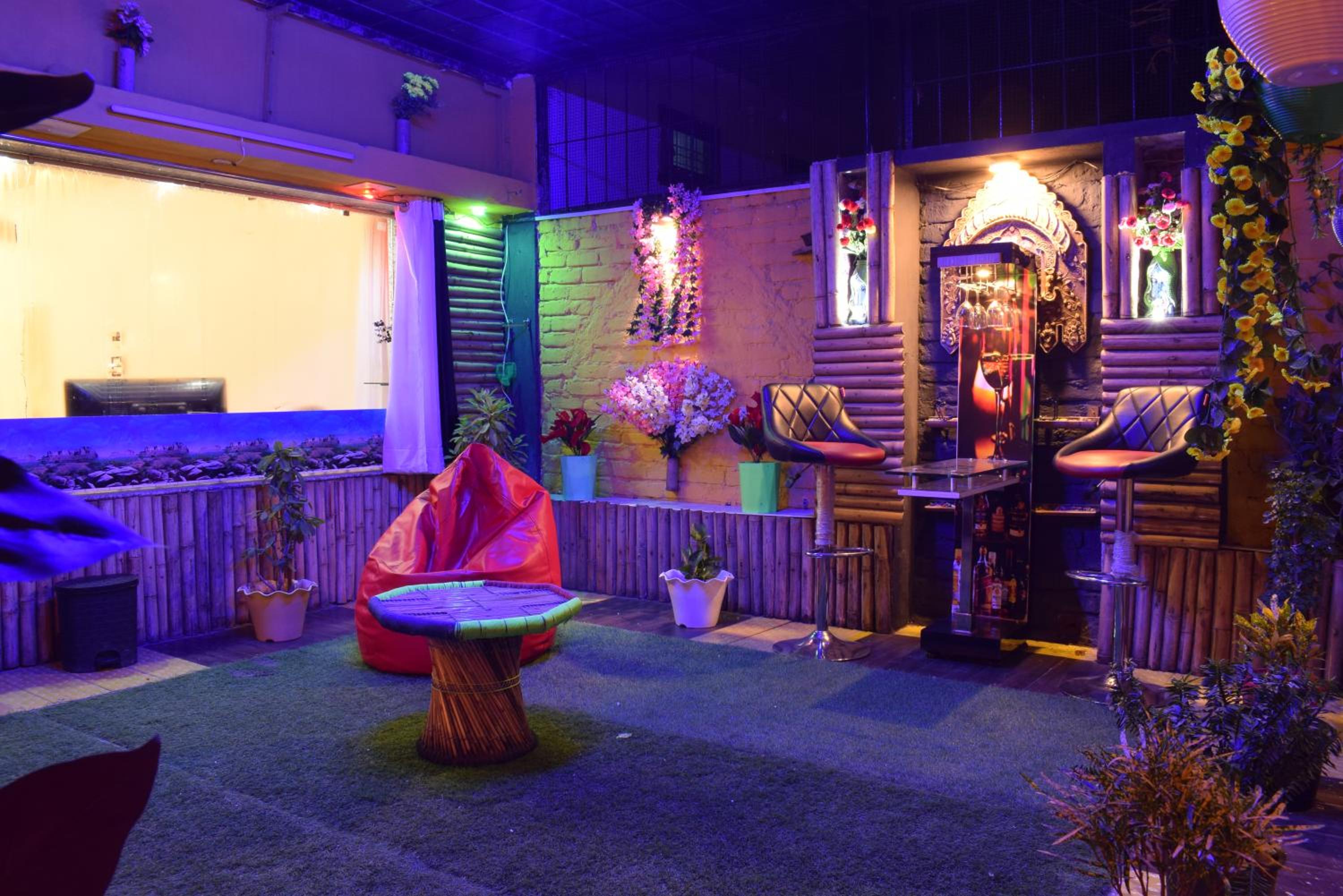 lounge