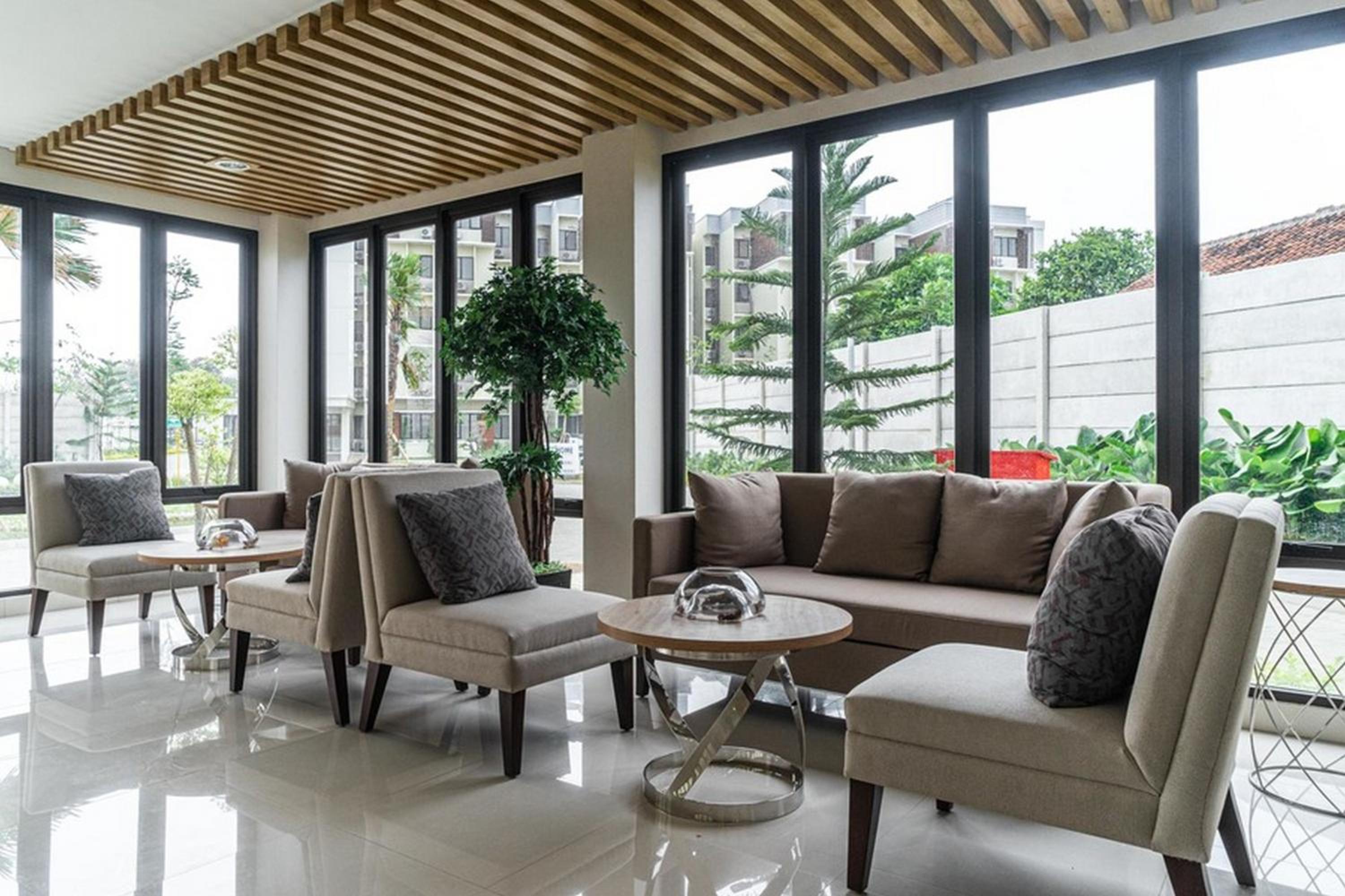 RedDoorz Plus @ EcoHome Citra Raya Tangerang view 5