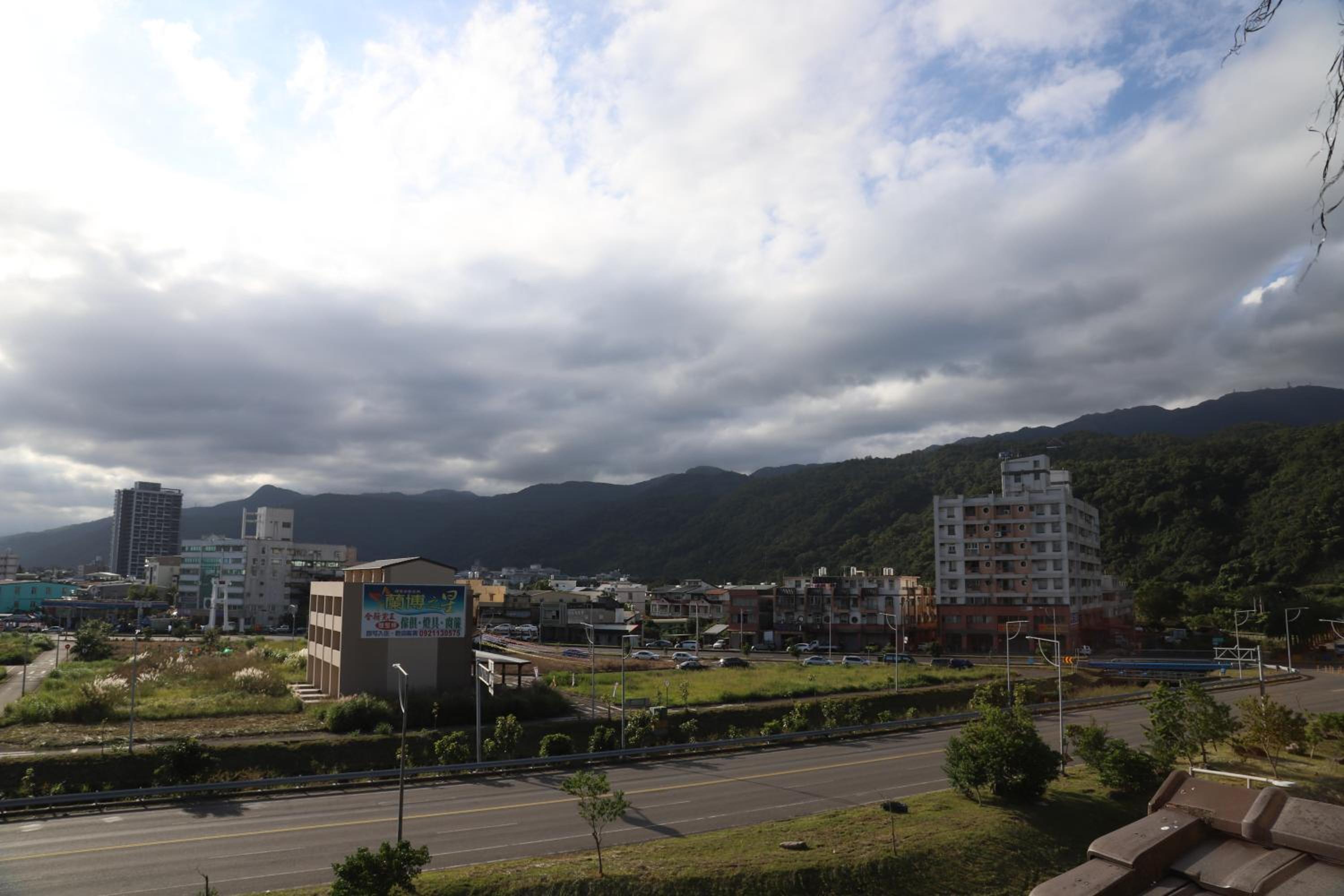 Photo 30