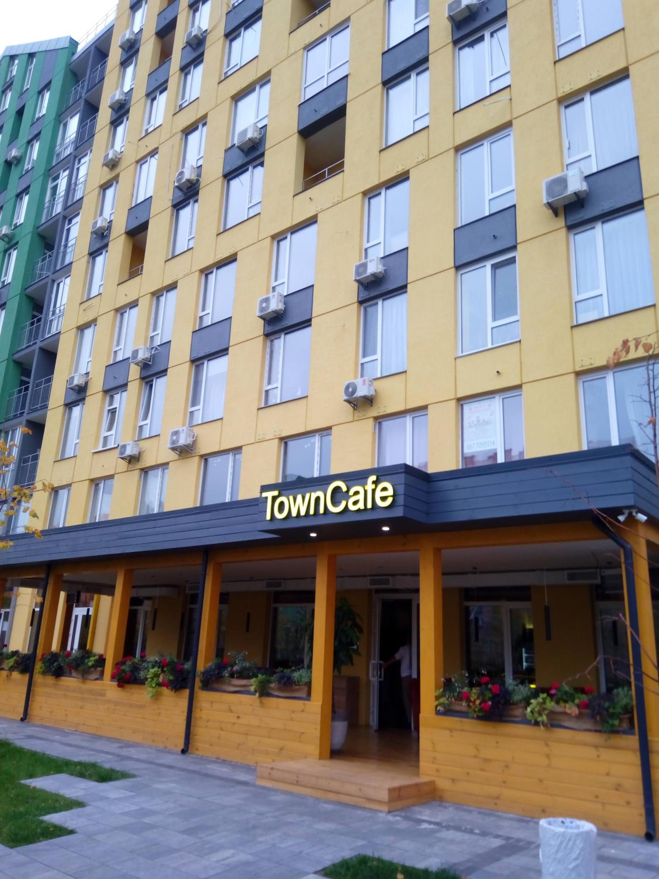 Excellent Studio Apartaments in a Secure Residential Complex Comfort Town КТ-01
