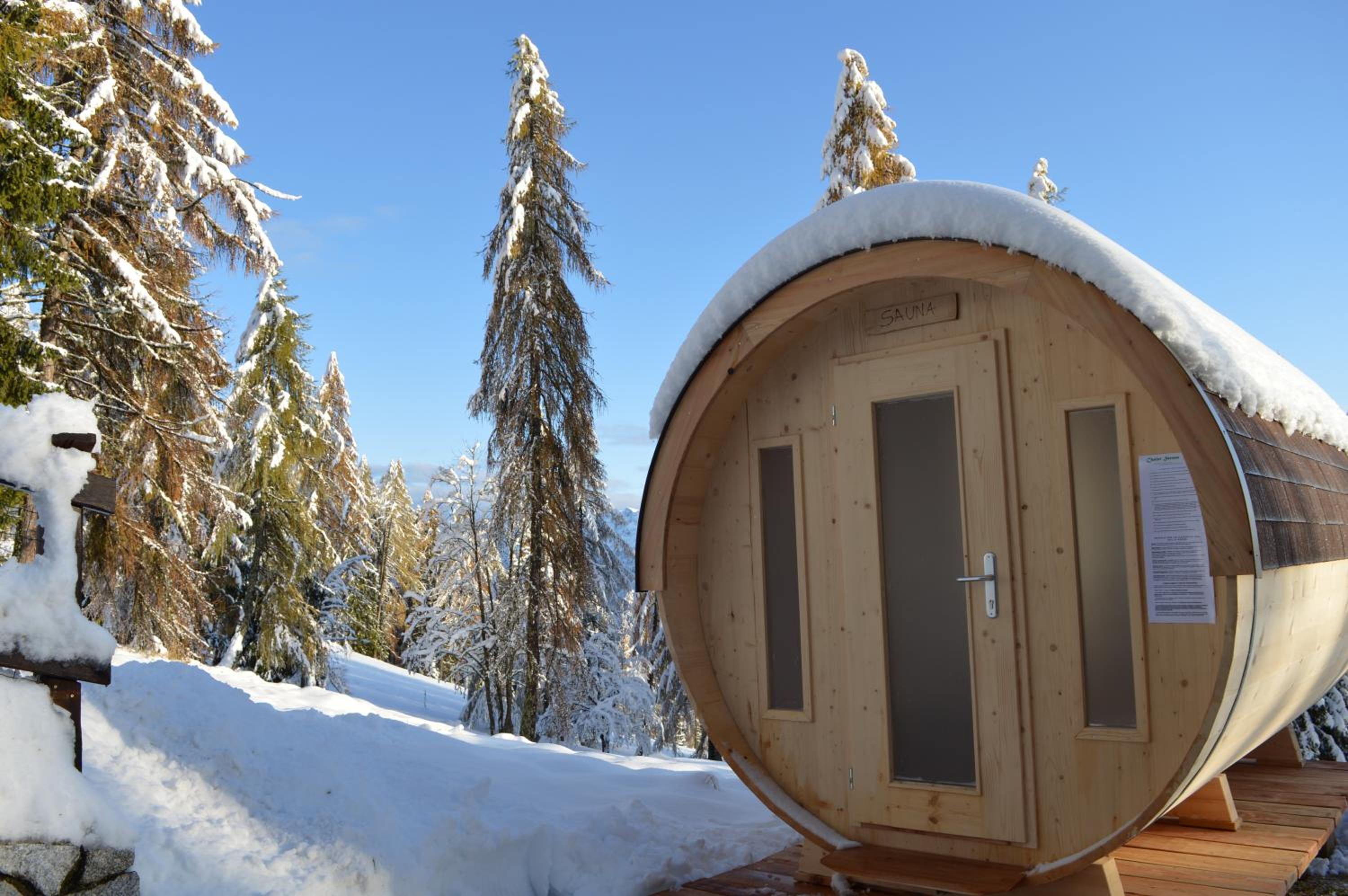 Hotel Chalet Serena view 4