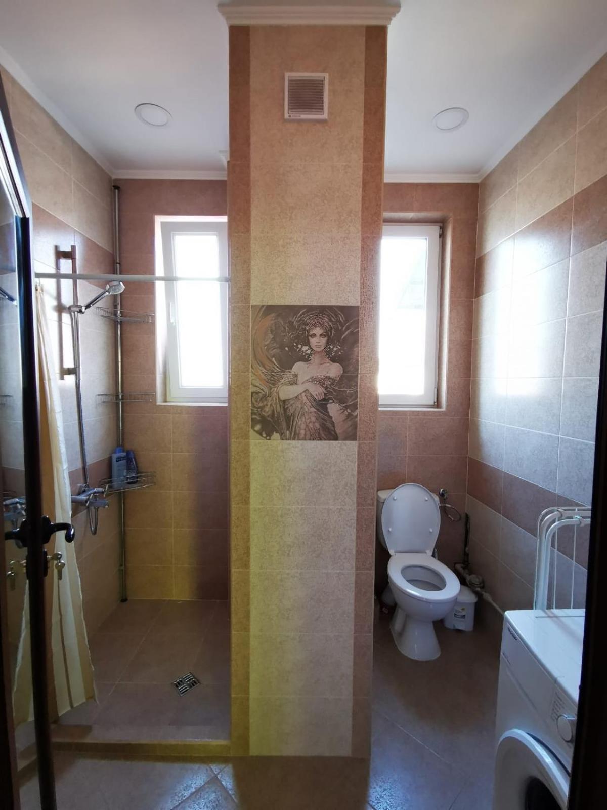 Serdika station, bright and cozy apartment
