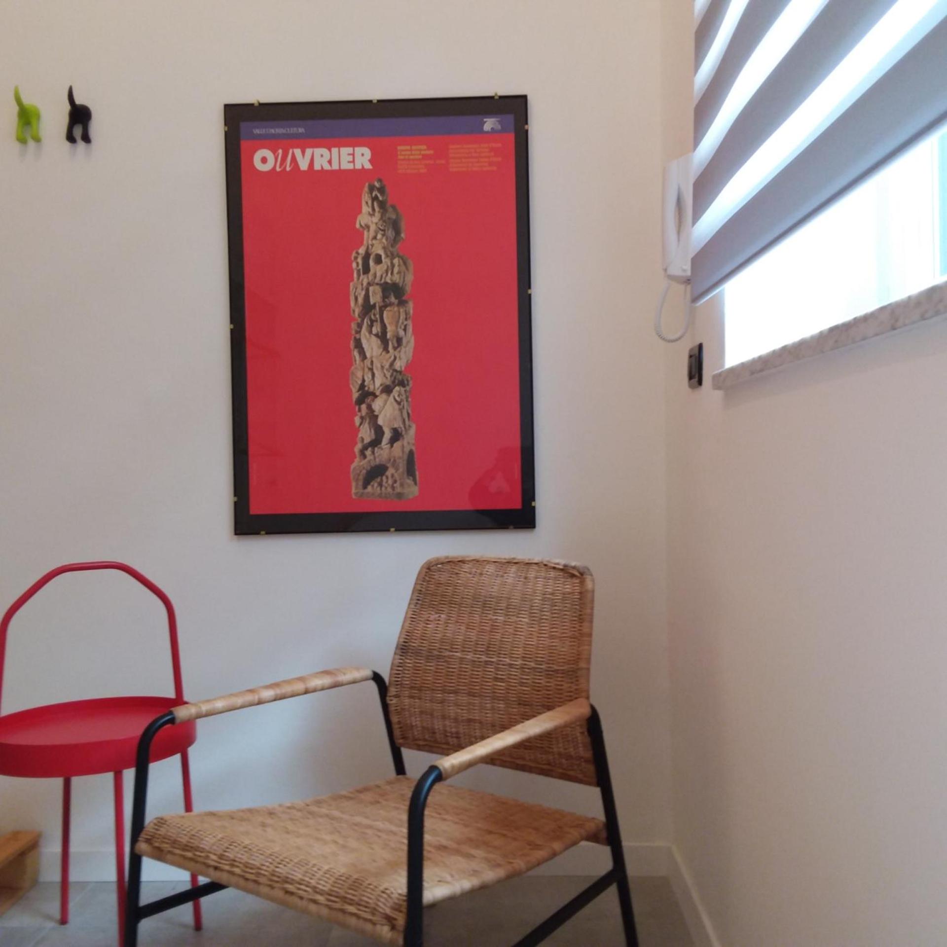 Room 33 view 5