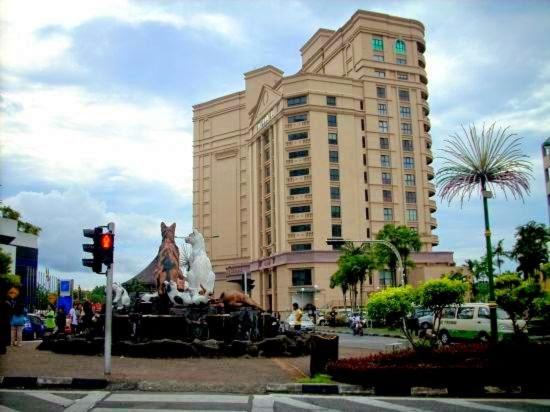 New Riverbank Suites - Waterfront Kuching City photo 6
