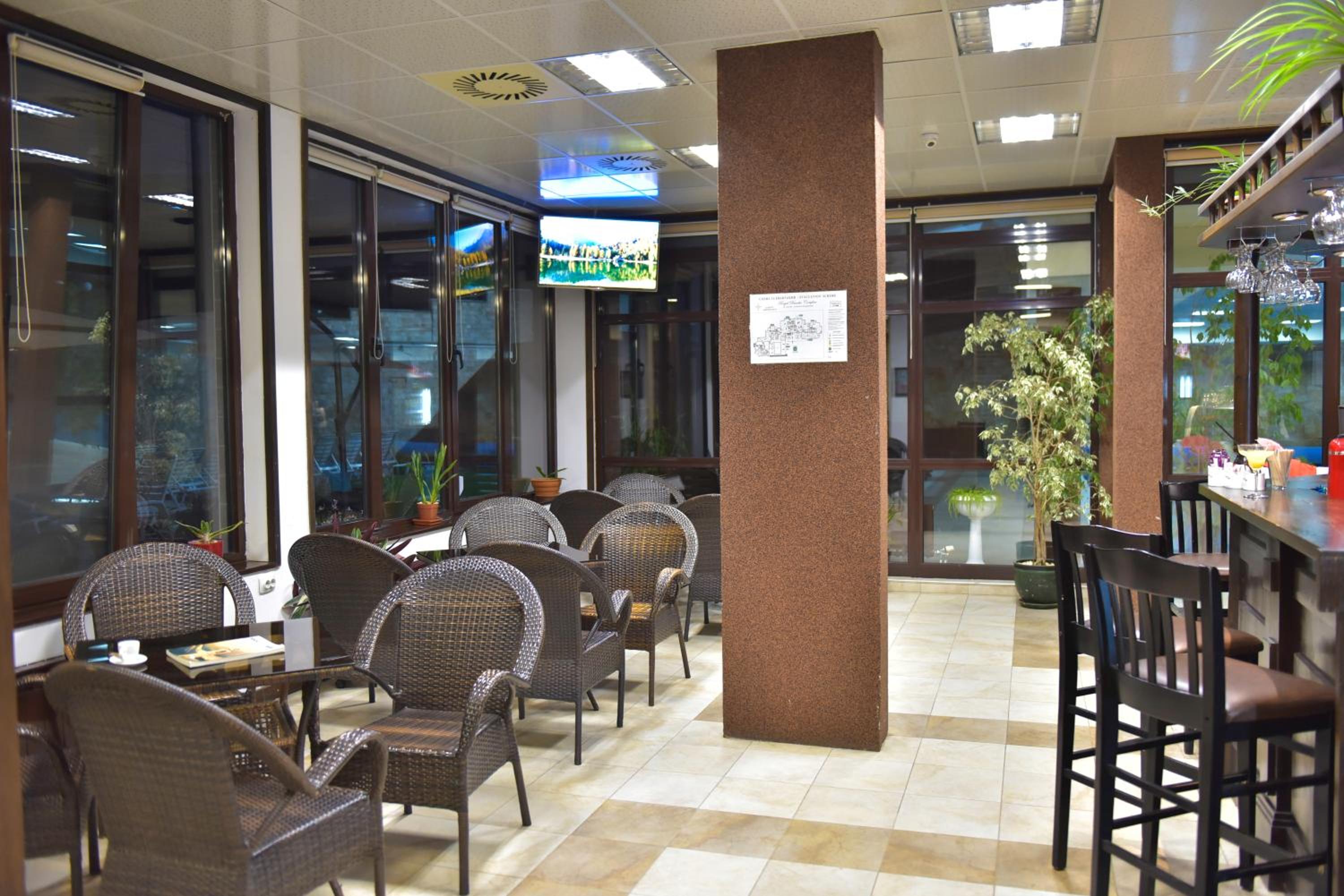 Bansko Vacations - Royal Bansko - Half Board Plus All Inclusive Light - Hot Pool Jacuzzis - Property Image 60