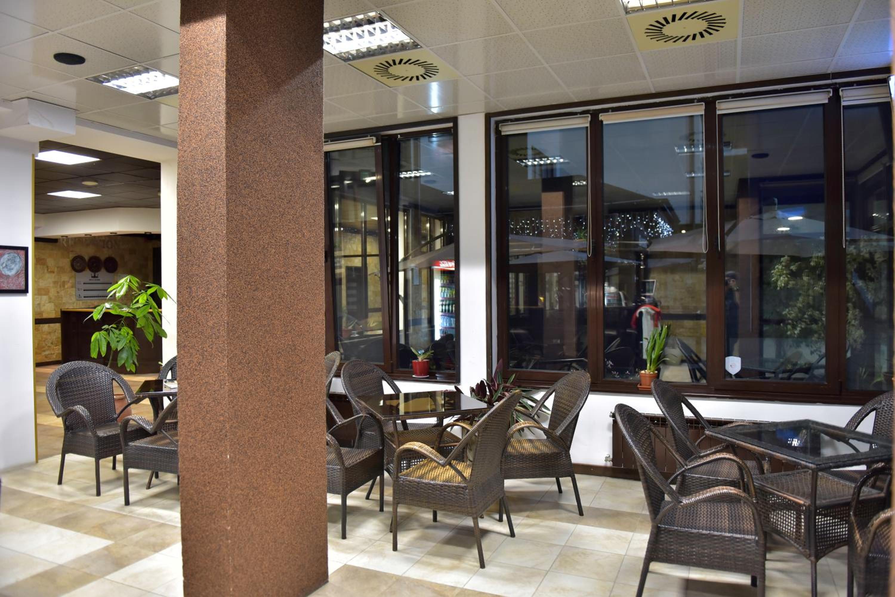Bansko Vacations - Royal Bansko - Half Board Plus All Inclusive Light - Hot Pool Jacuzzis - Property Image 62