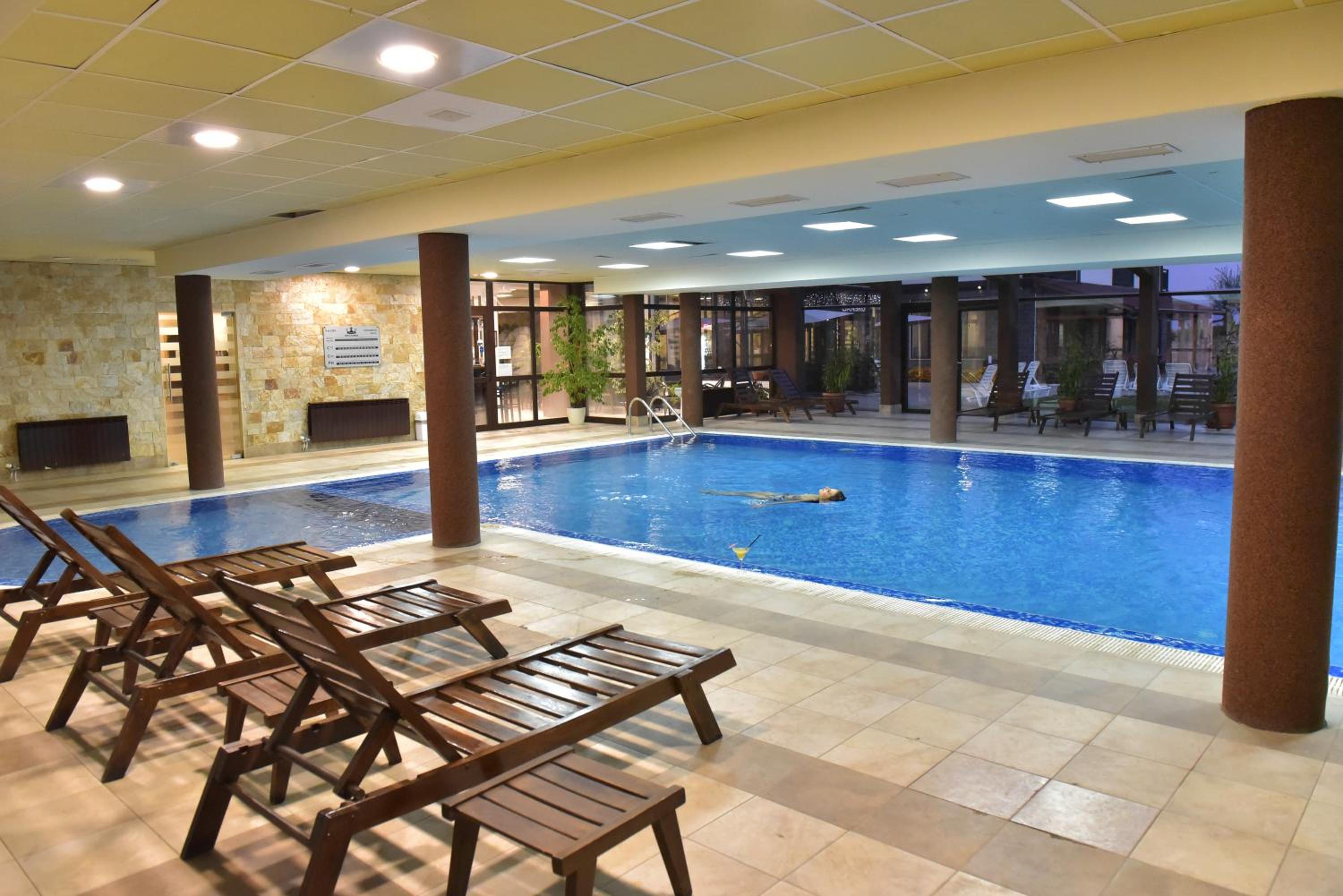 Bansko Vacations - Royal Bansko - Half Board Plus All Inclusive Light - Hot Pool Jacuzzis - Property Image 56