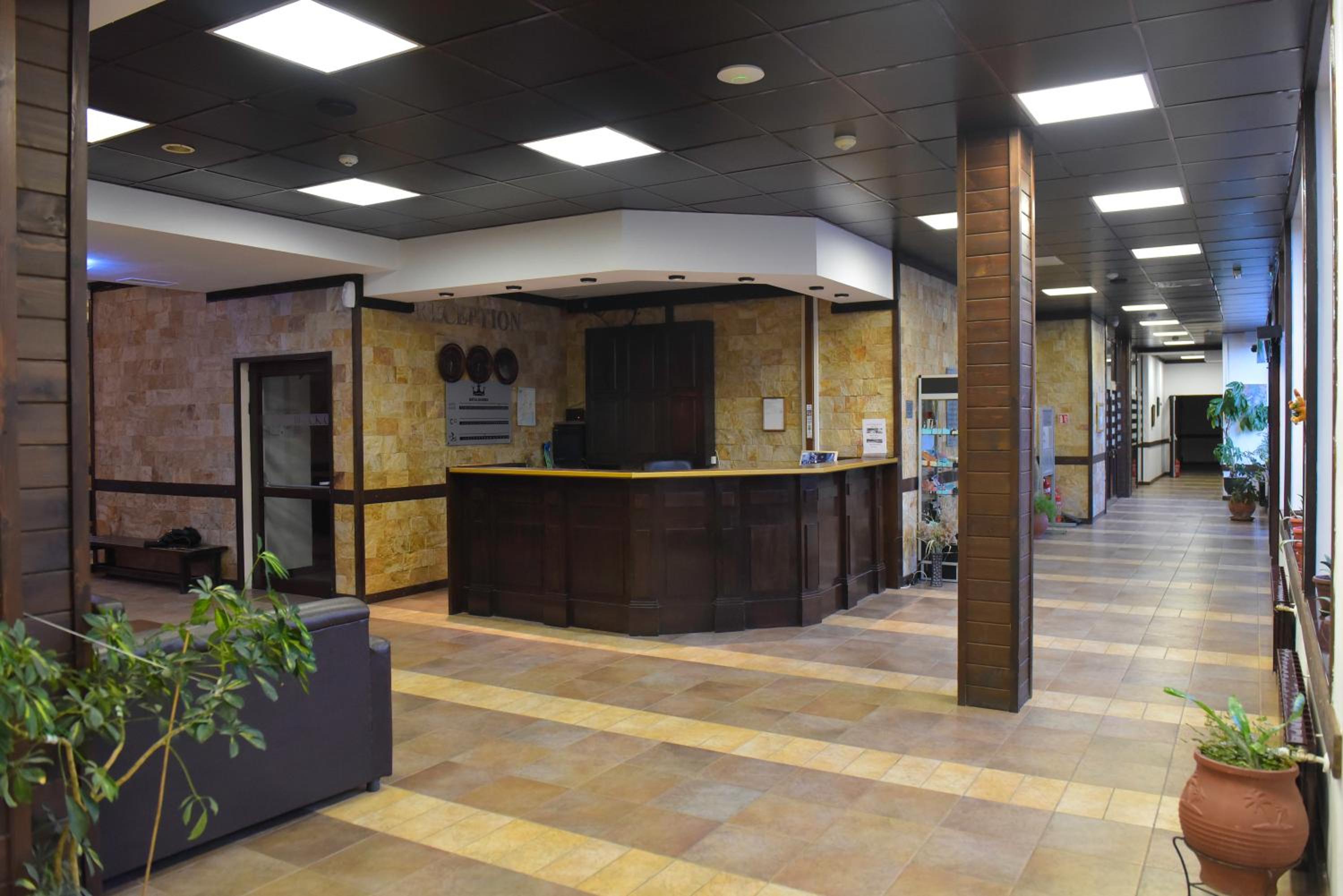 Bansko Vacations - Royal Bansko - Half Board Plus All Inclusive Light - Hot Pool Jacuzzis - Property Image 18