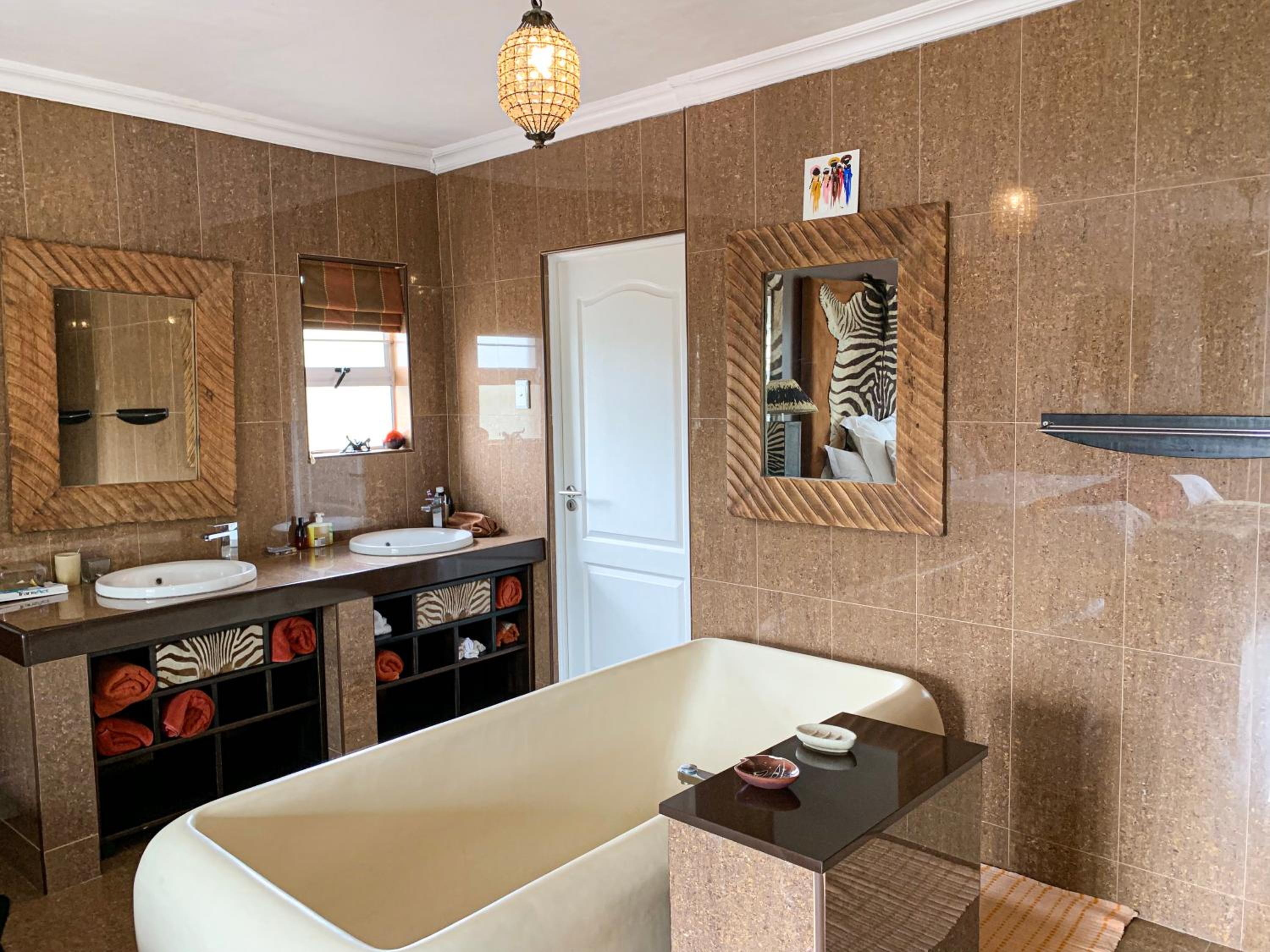 305 Guest House