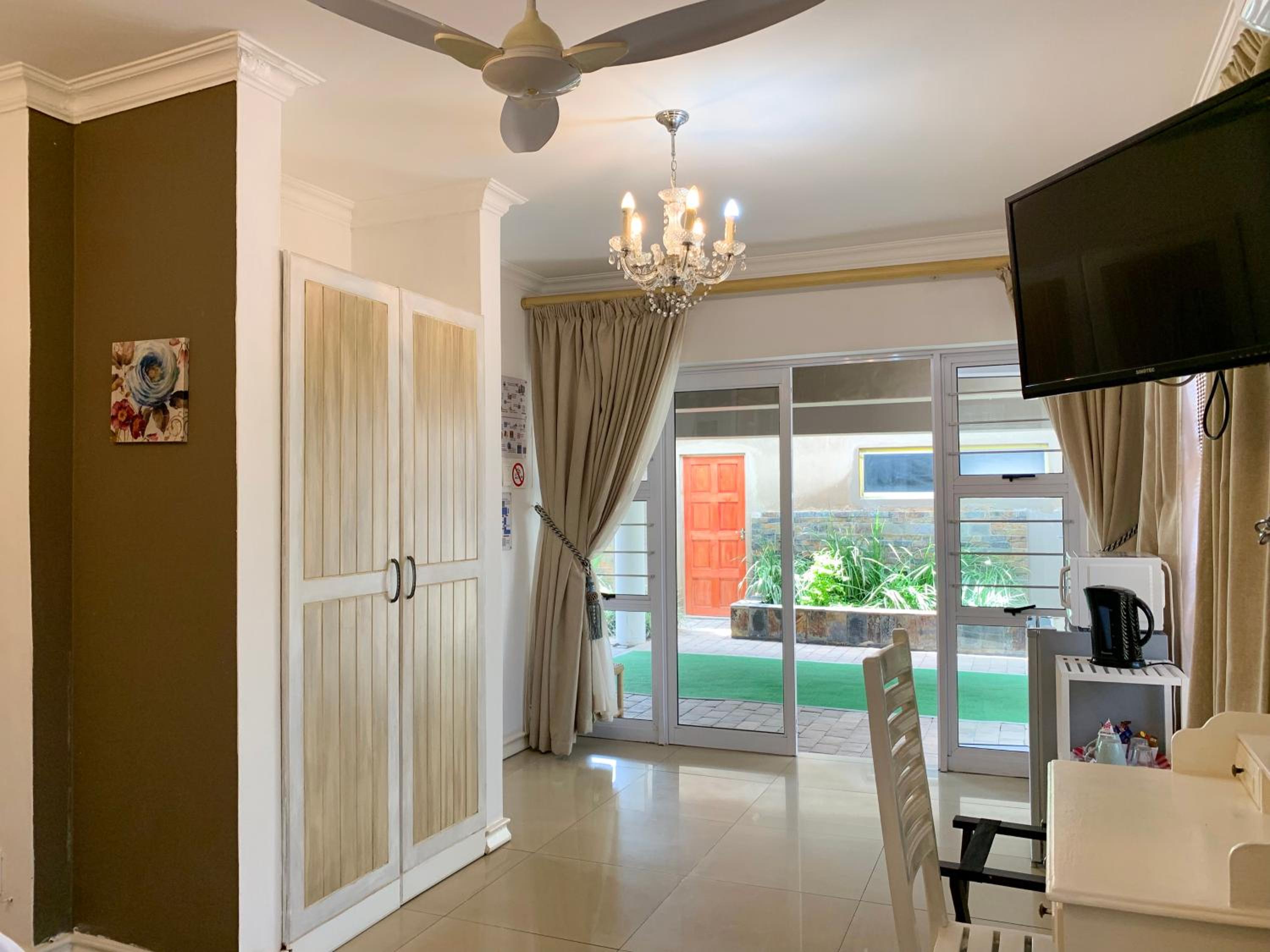 305 Guest House