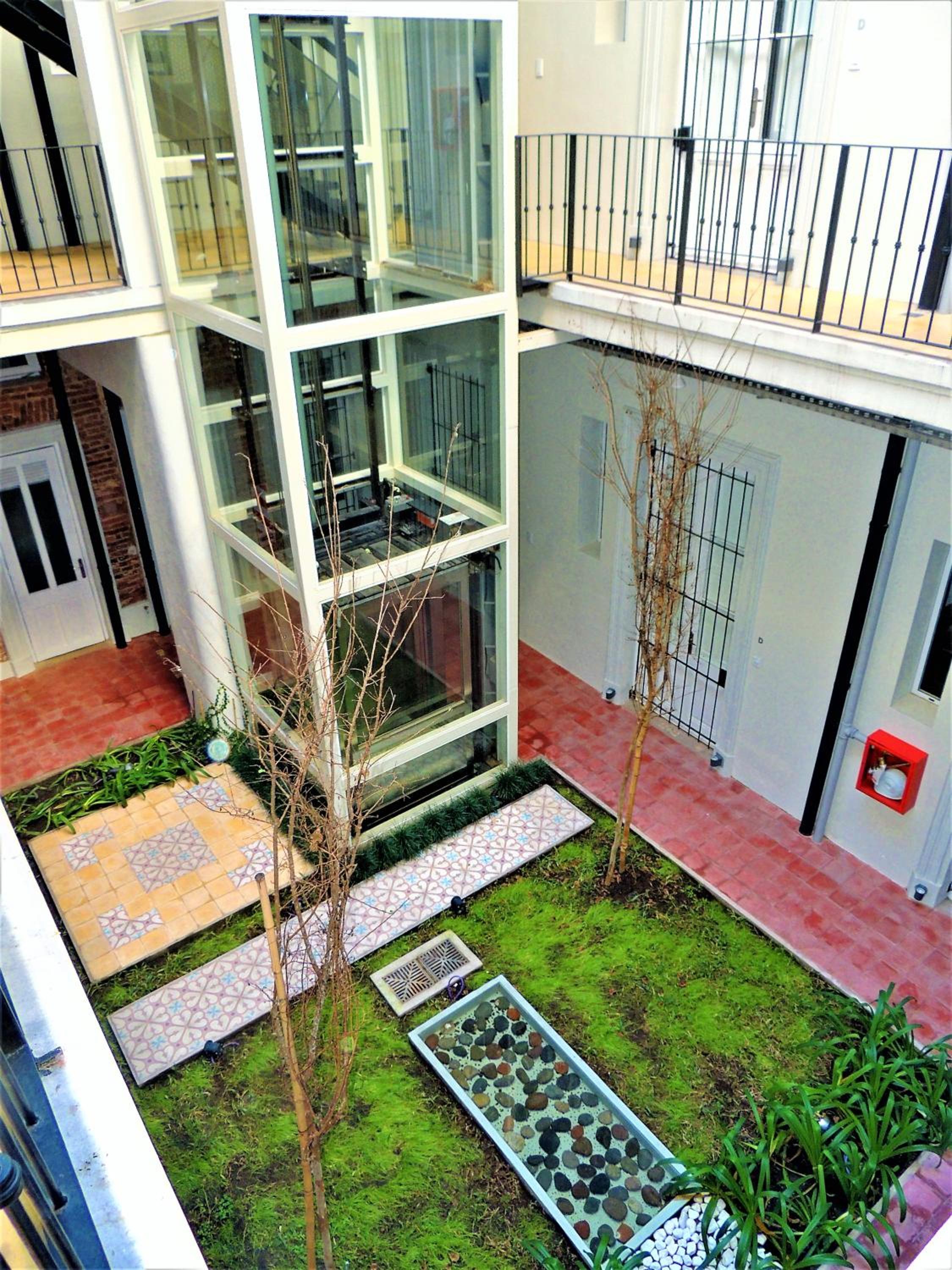 Stylish duplex in Caseros Boulevard - San Telmo