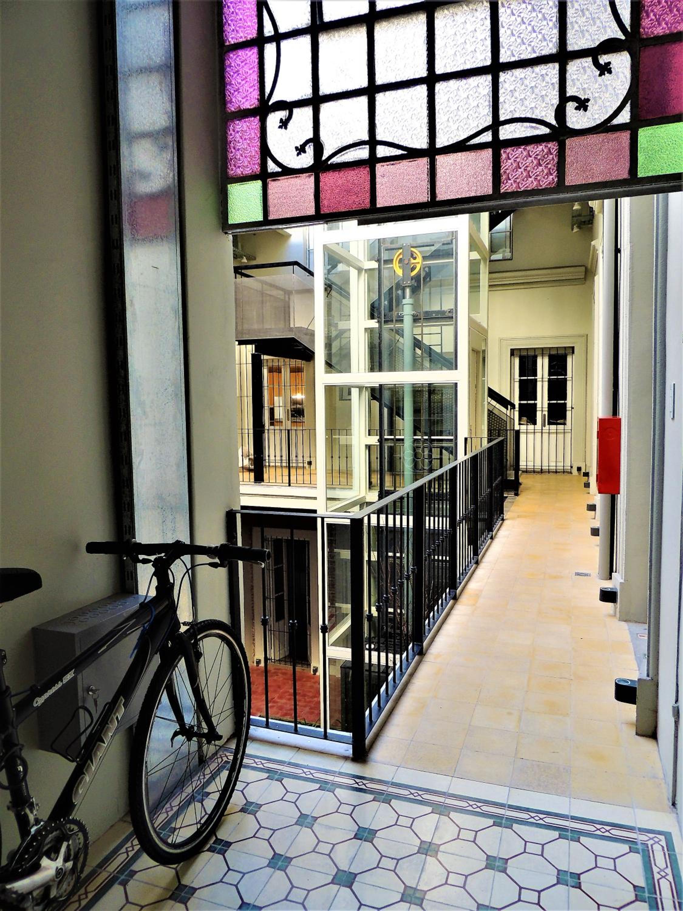 Stylish duplex in Caseros Boulevard - San Telmo