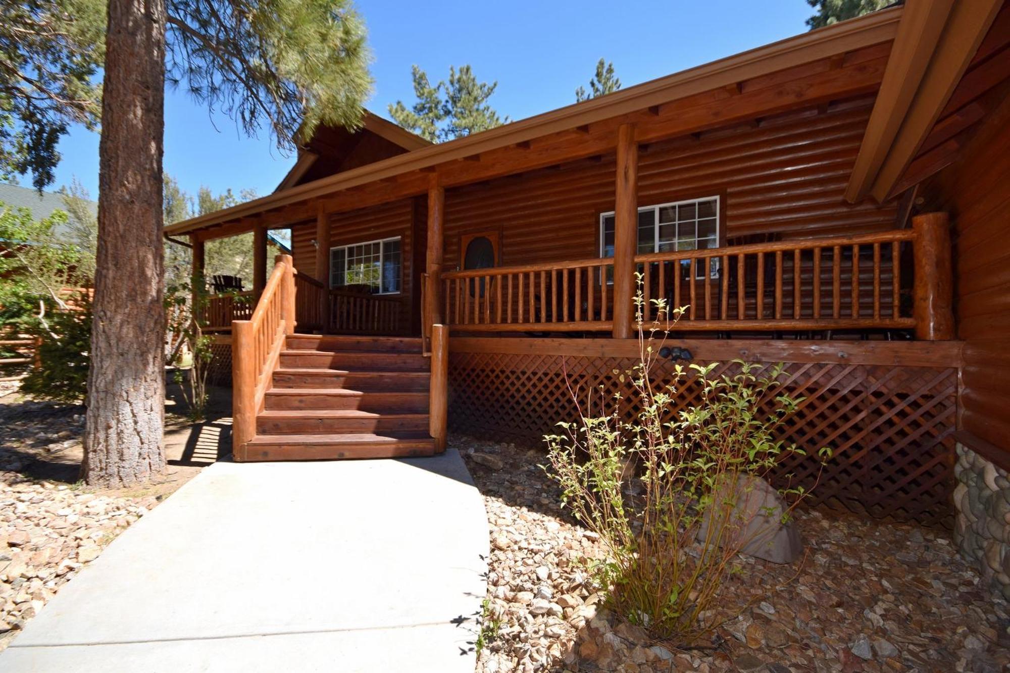 Eagle Mountain Lodge