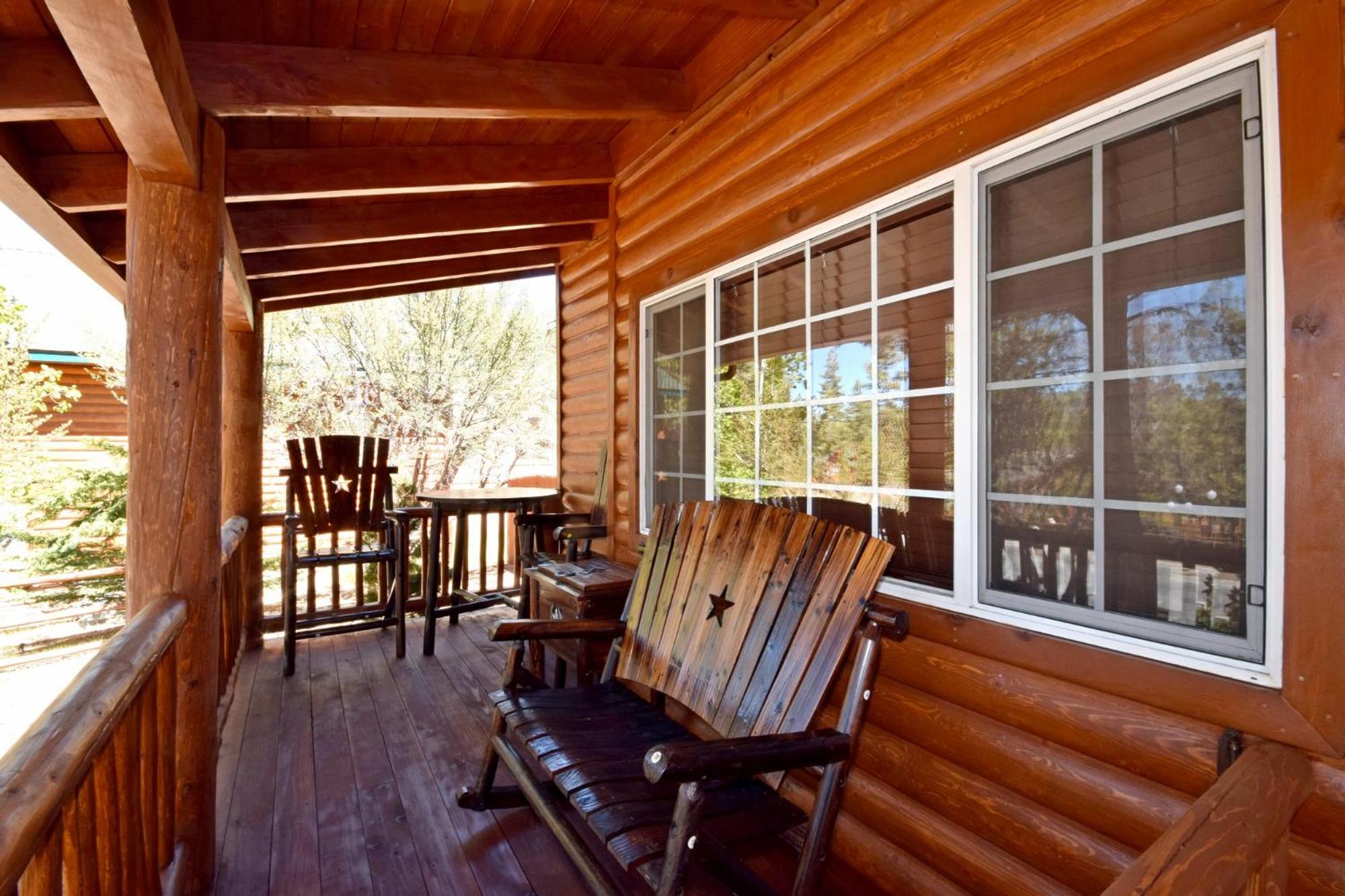 Eagle Mountain Lodge