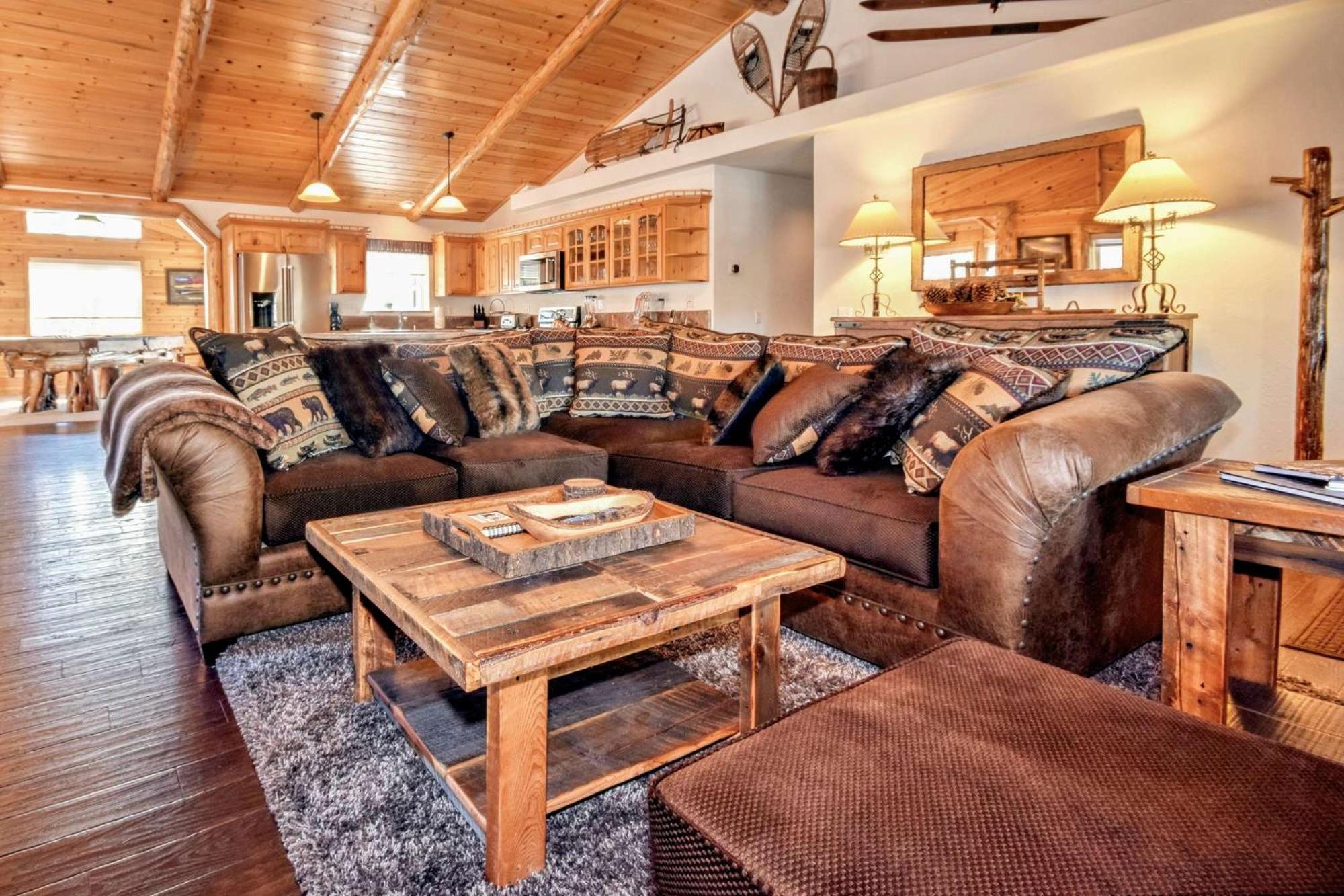 Eagle Mountain Lodge