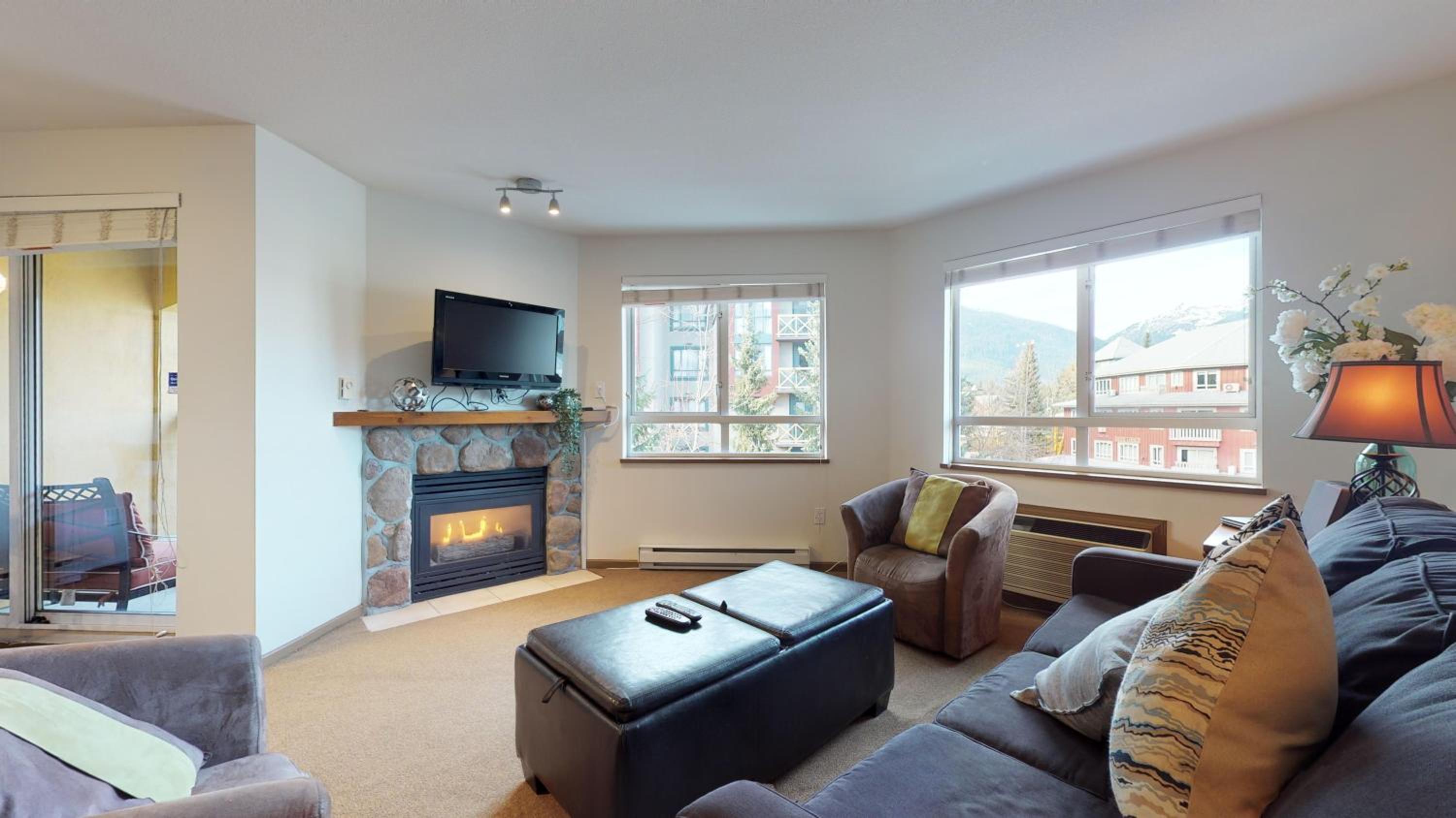 Whistler Blackcomb Vacation Rentals - Village North - Image 3