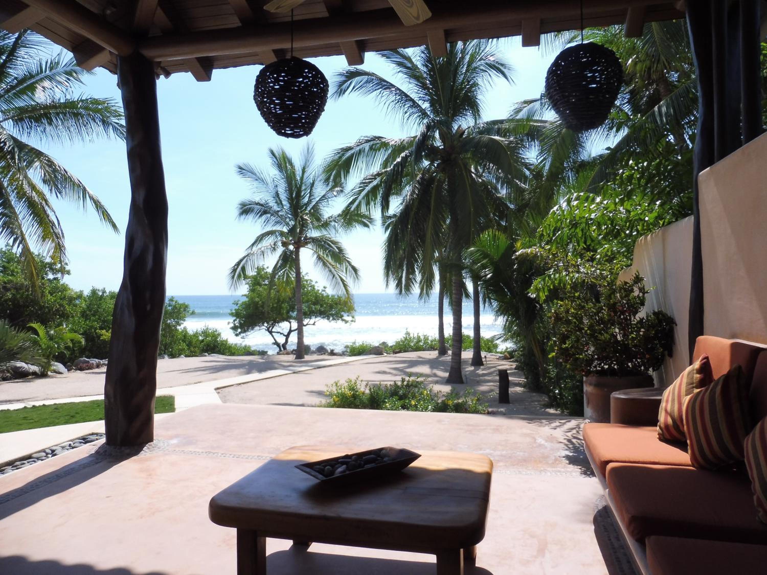 Casa de la Costa view 4