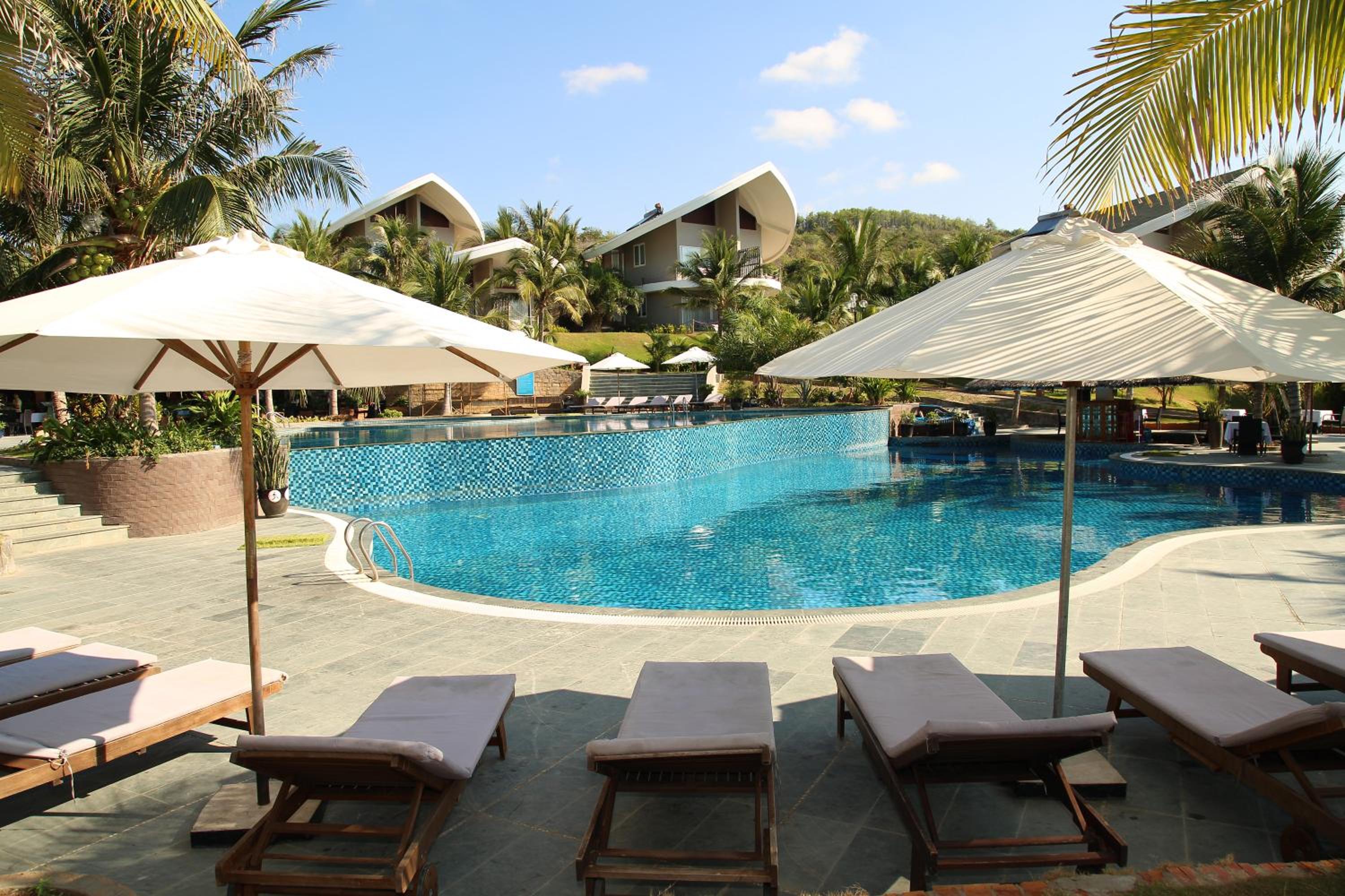 Sandunes Beach Resort & Spa