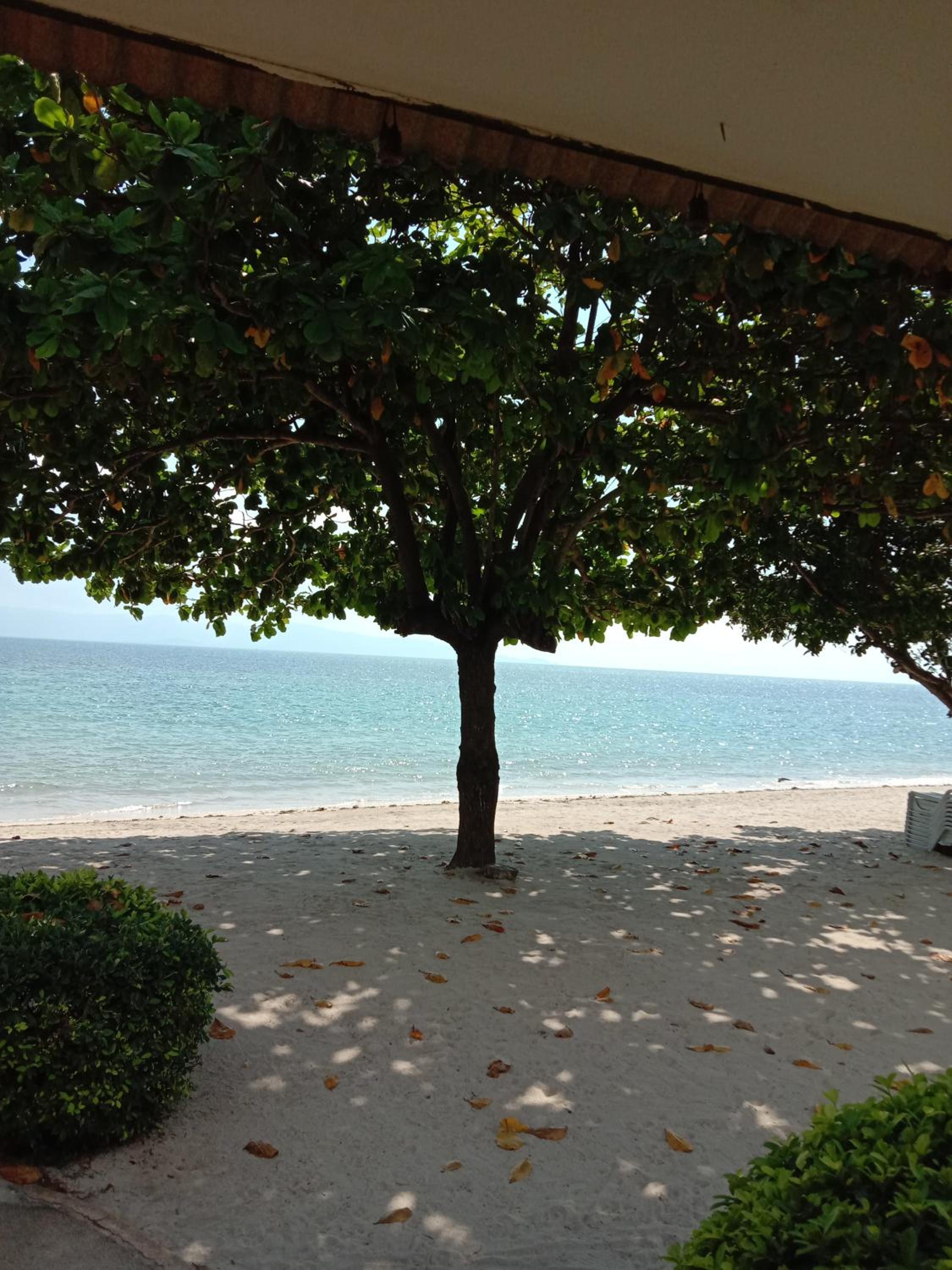 Rung Arun Resort