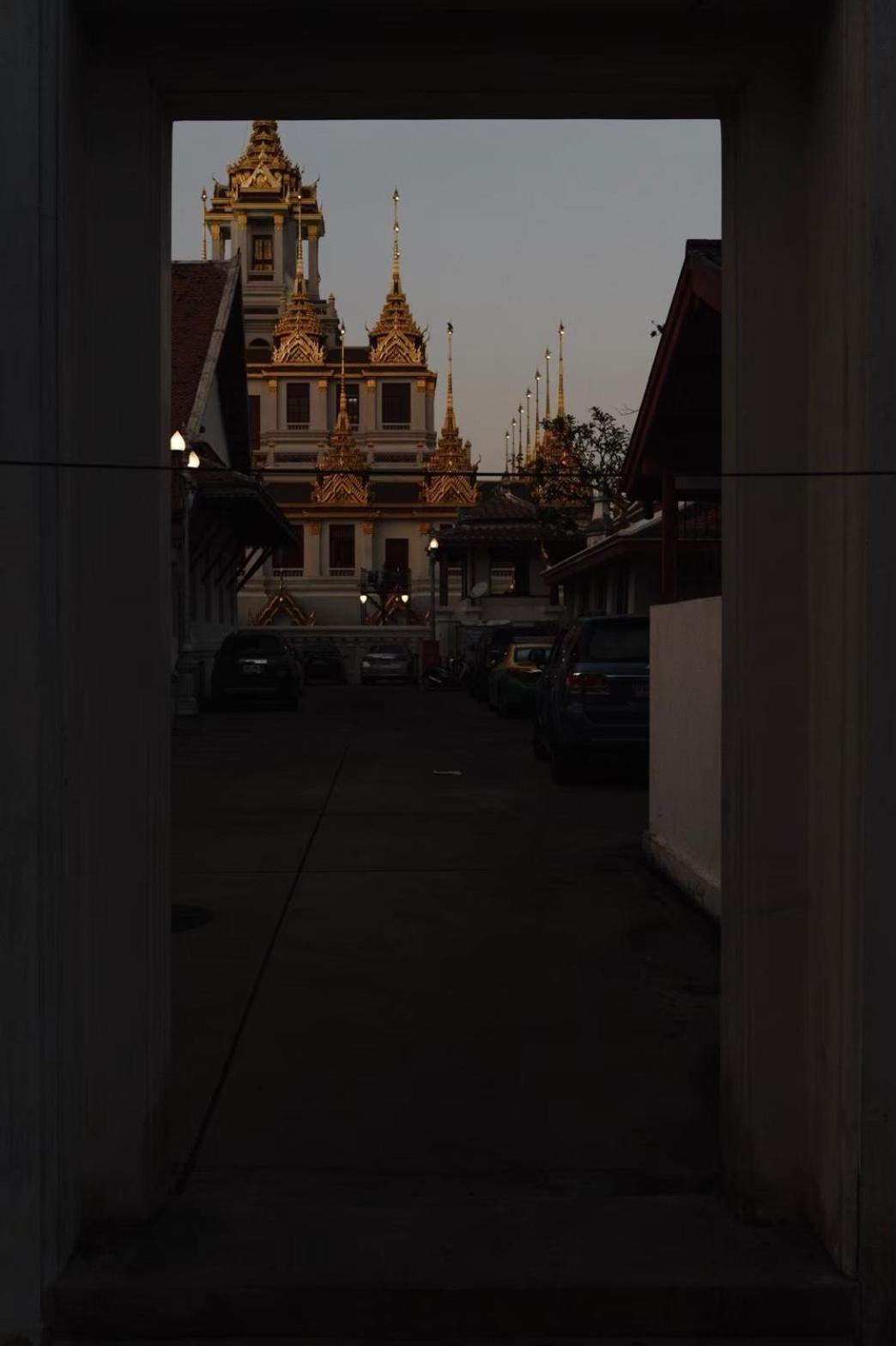 Mojo Old Town Phranakorn