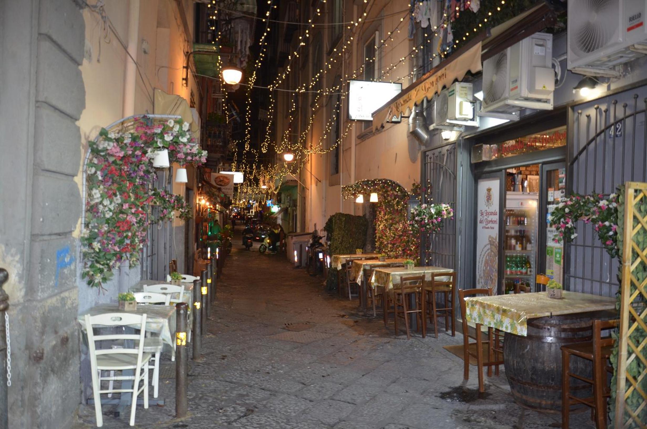 La casa Spagnola Napoli