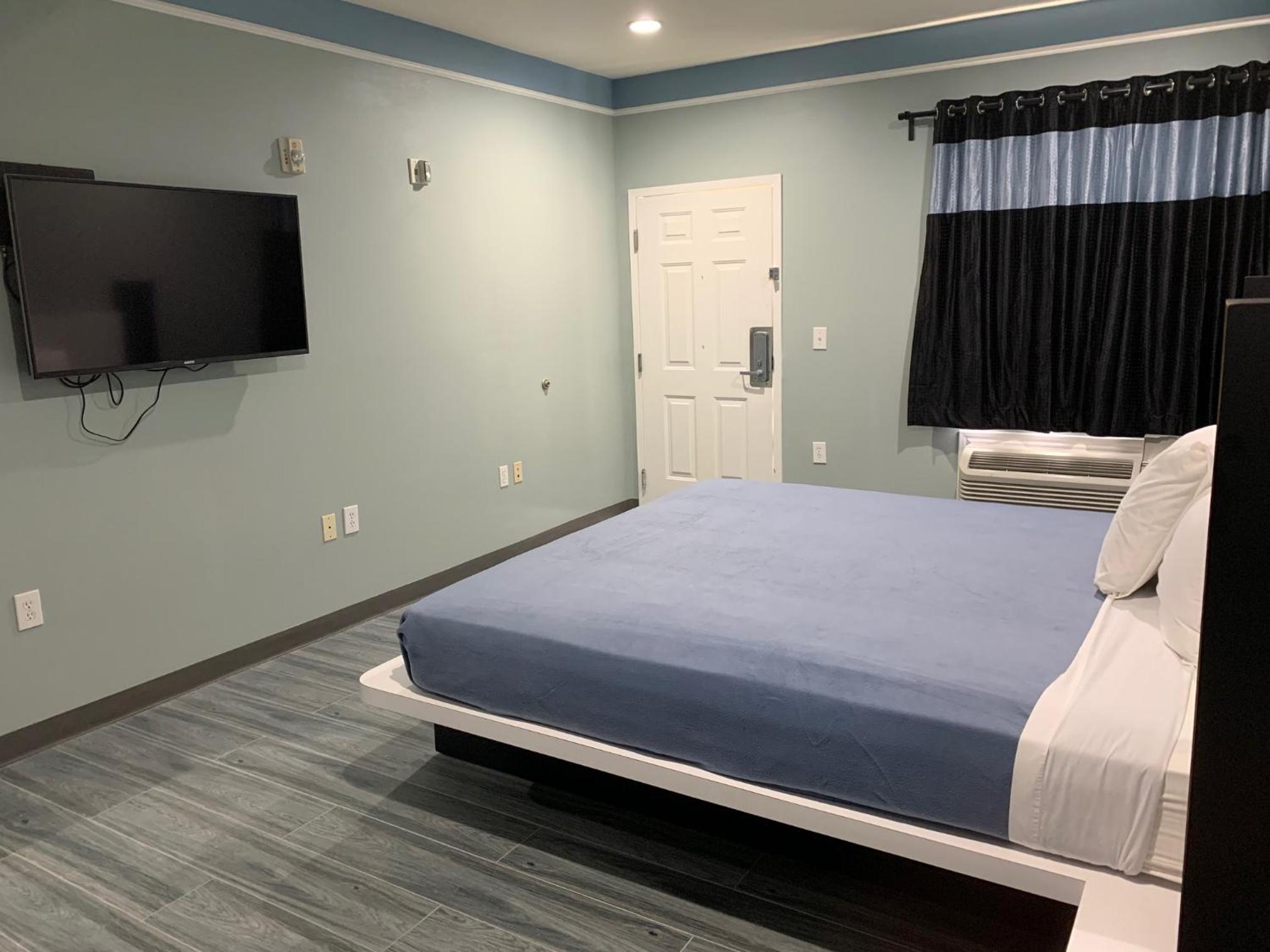 Crystal Suites