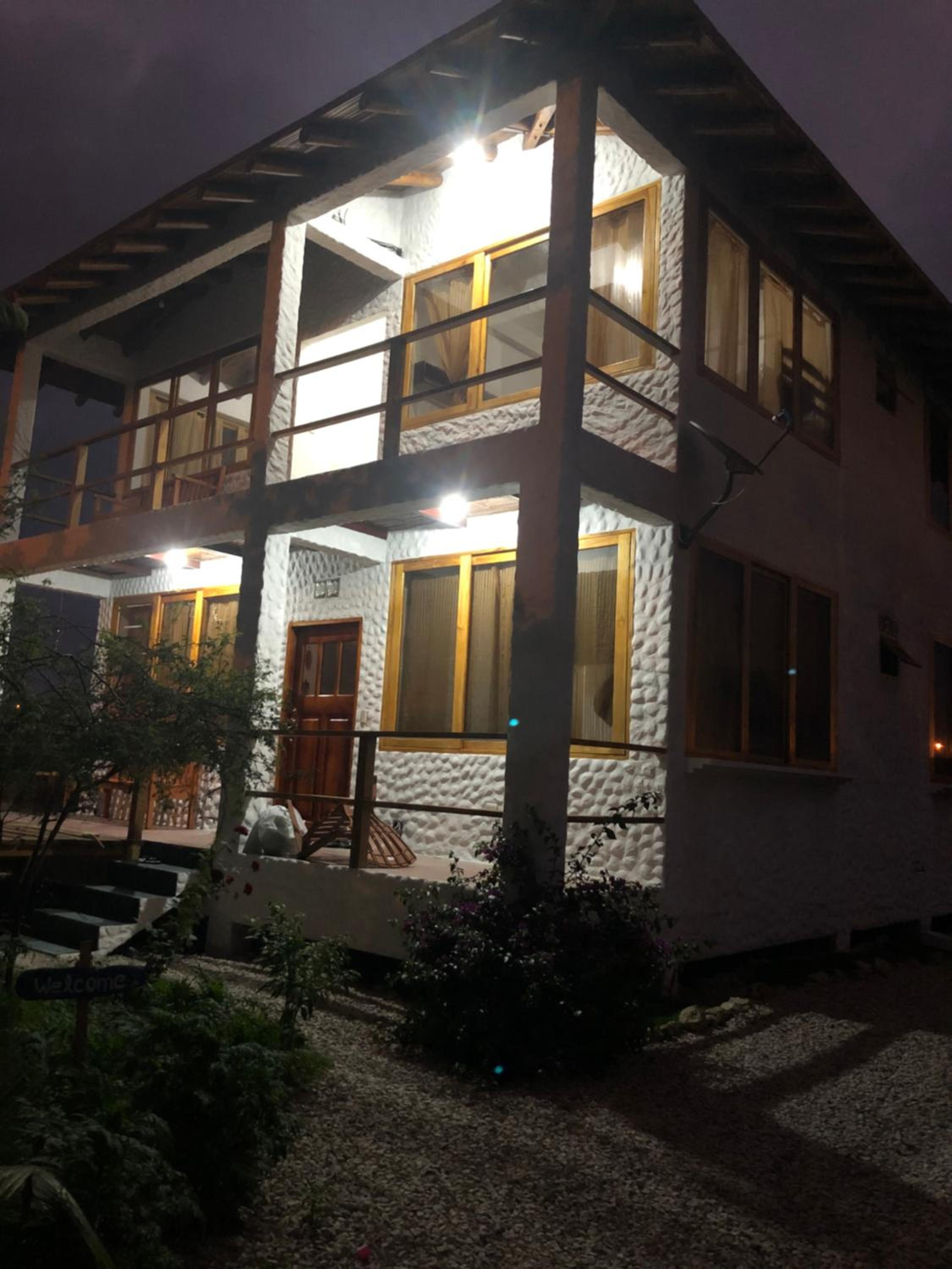 Photo 9