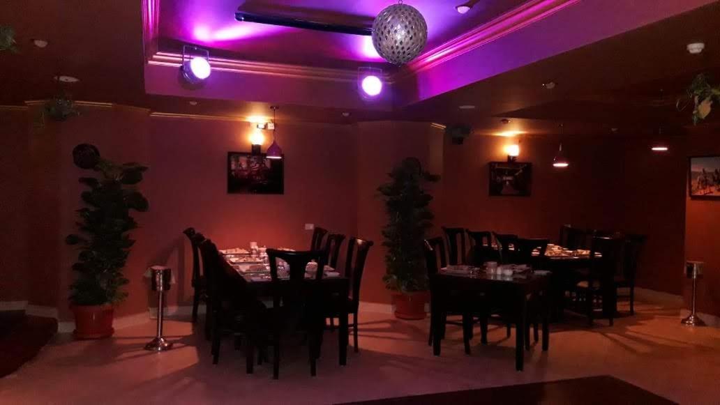 restaurant