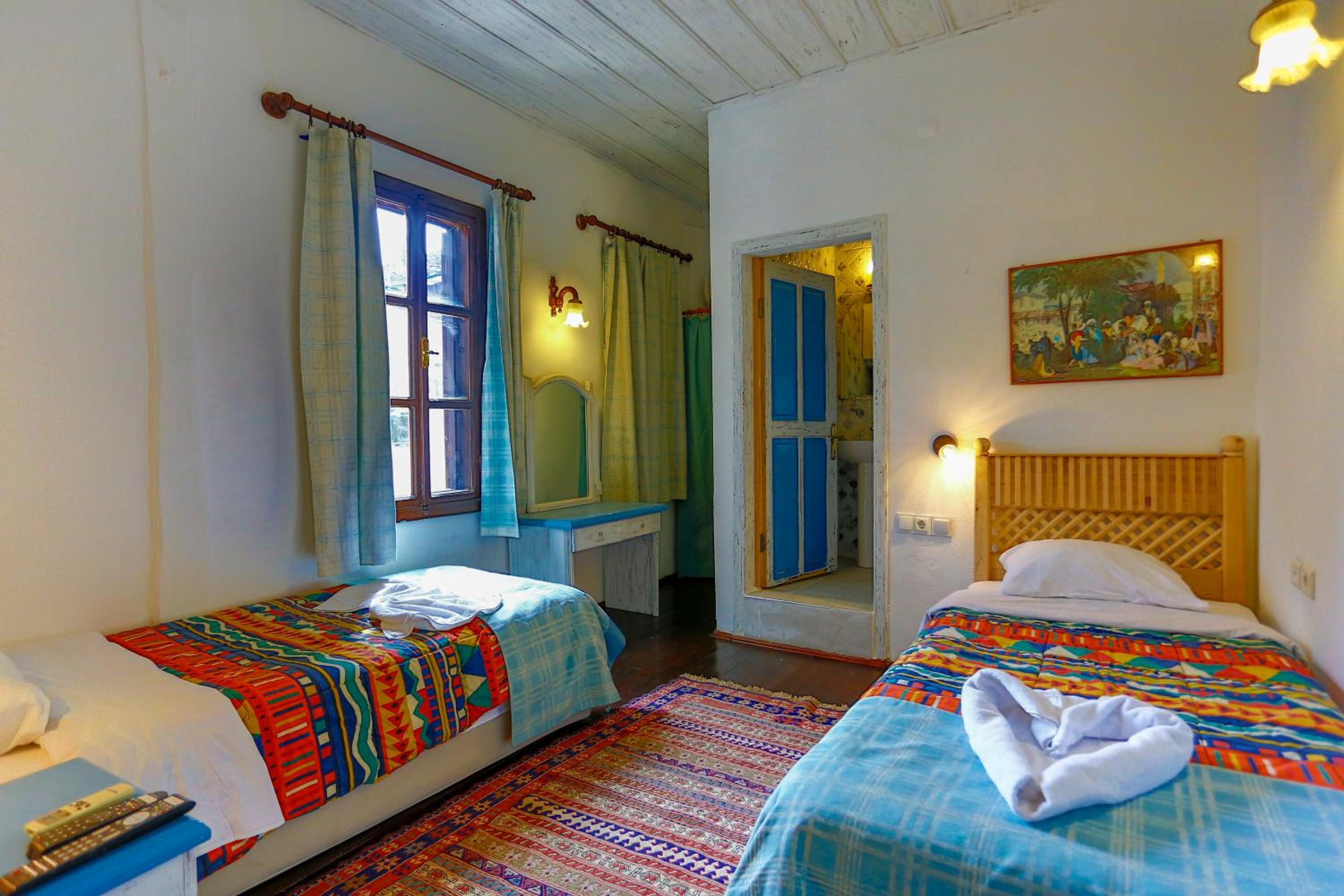 Atelya Art Hotel - Image 23
