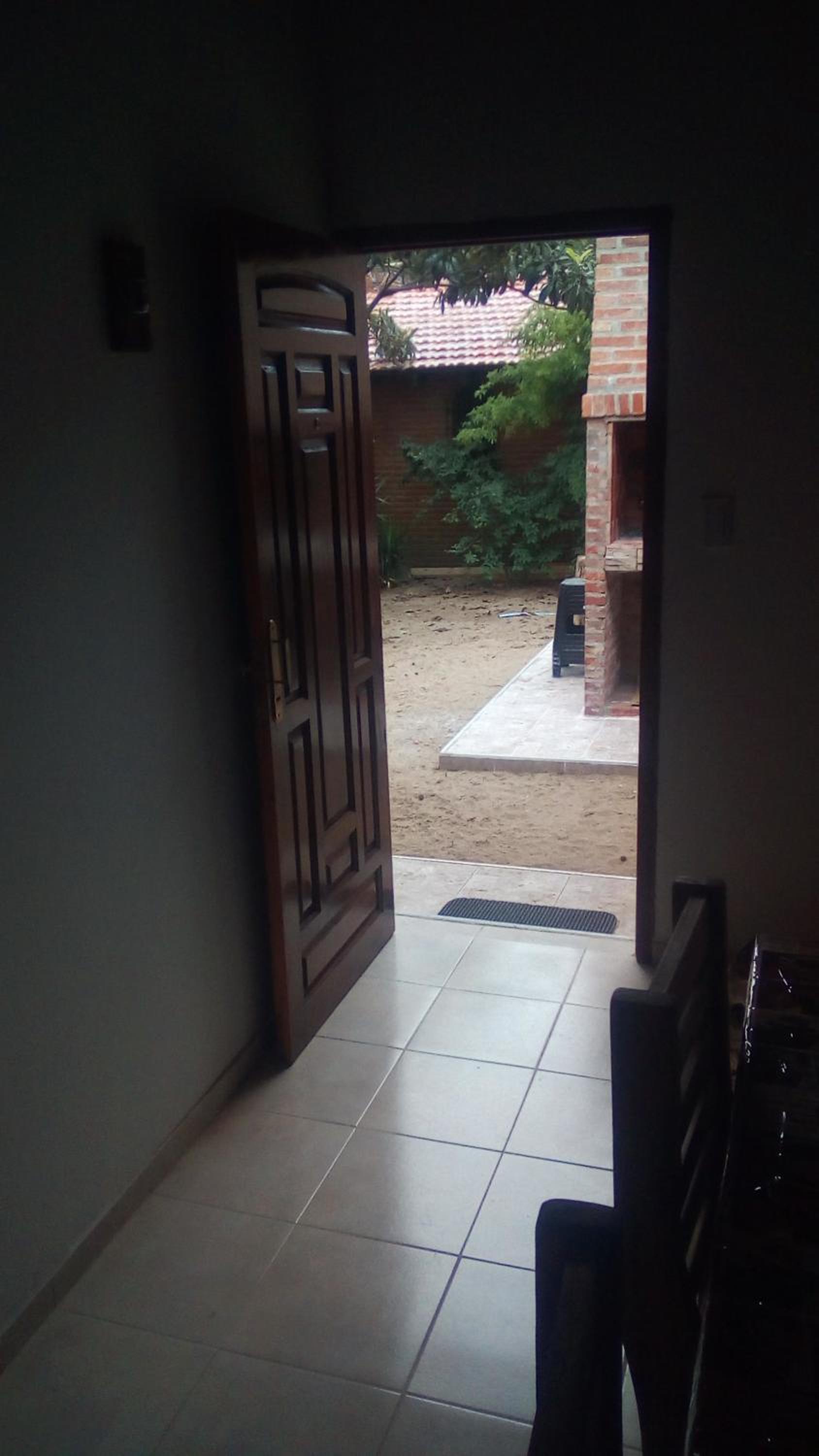LAS ACACIAS