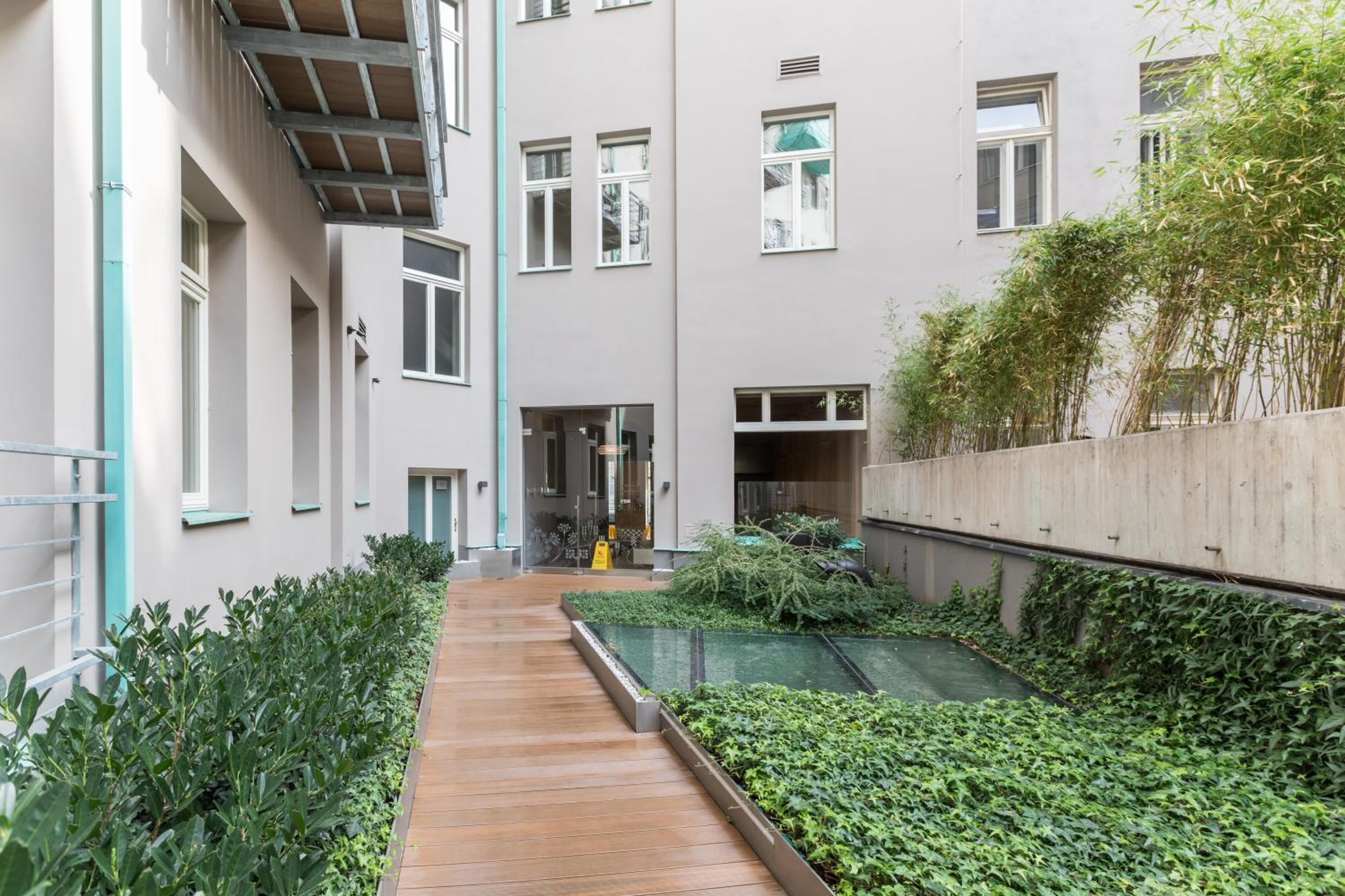 Royal Residence Apartments in the Heart of Prague