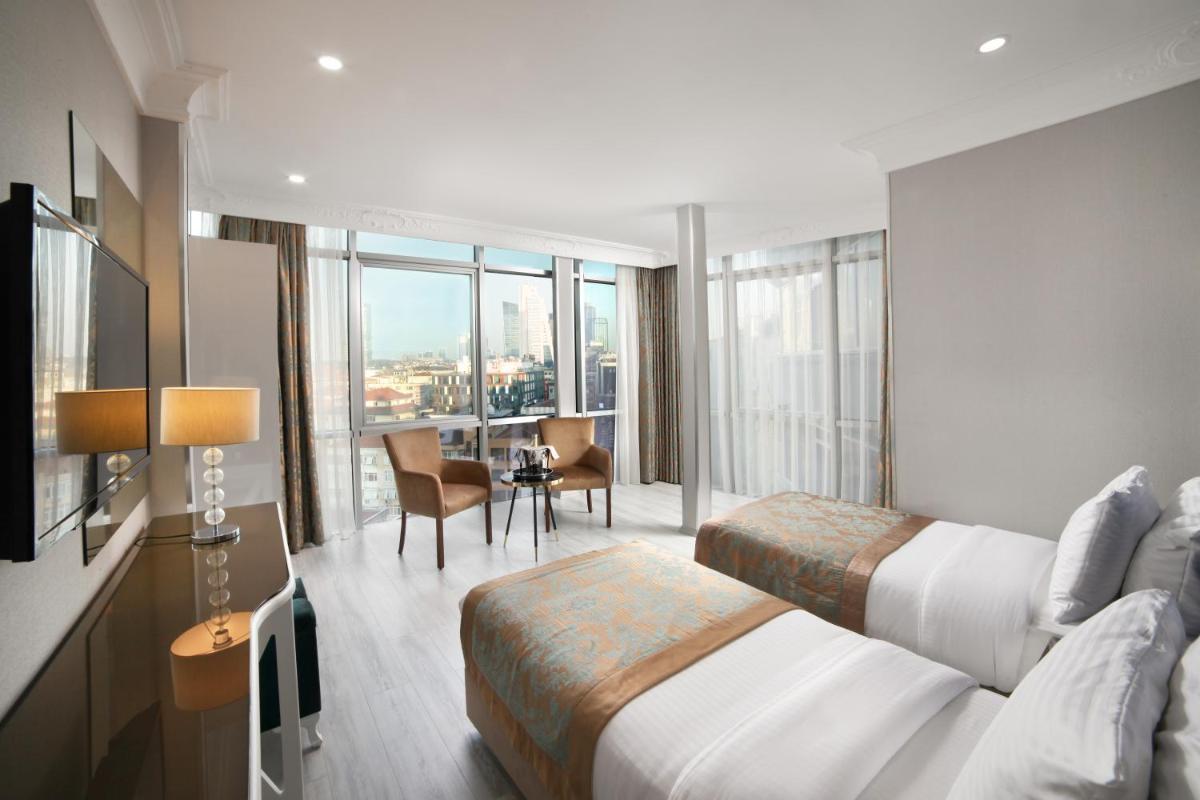 Beyaz Monarch Otel - Image 16