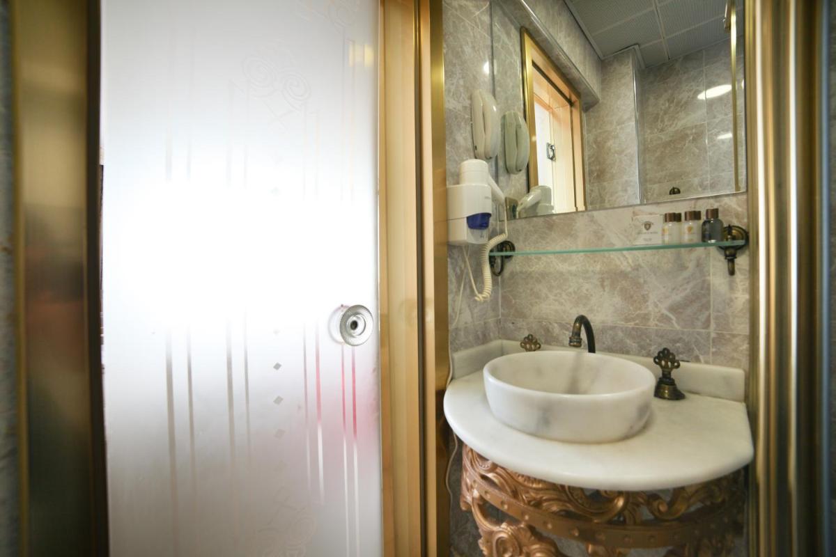 Beyaz Monarch Otel - Image 105