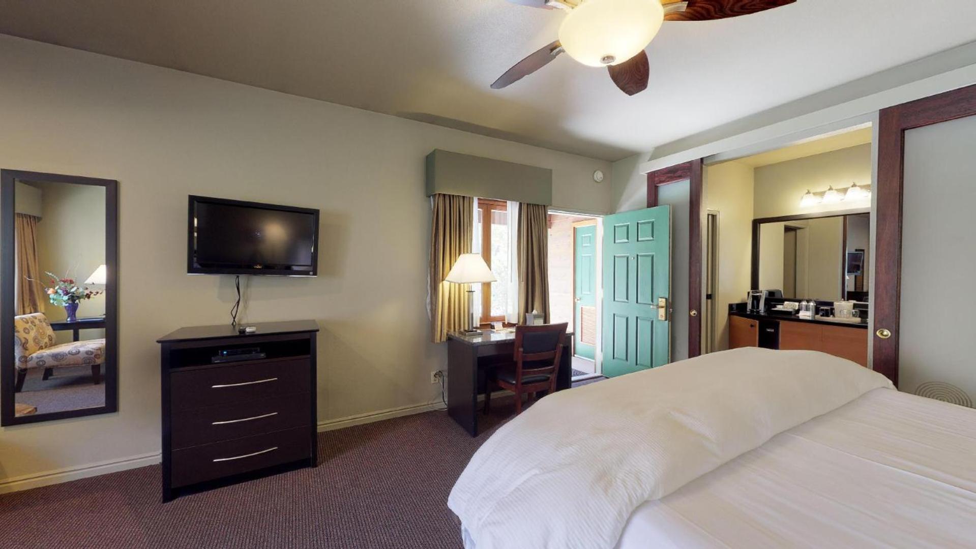 Flanigan`s Resort and Spa
