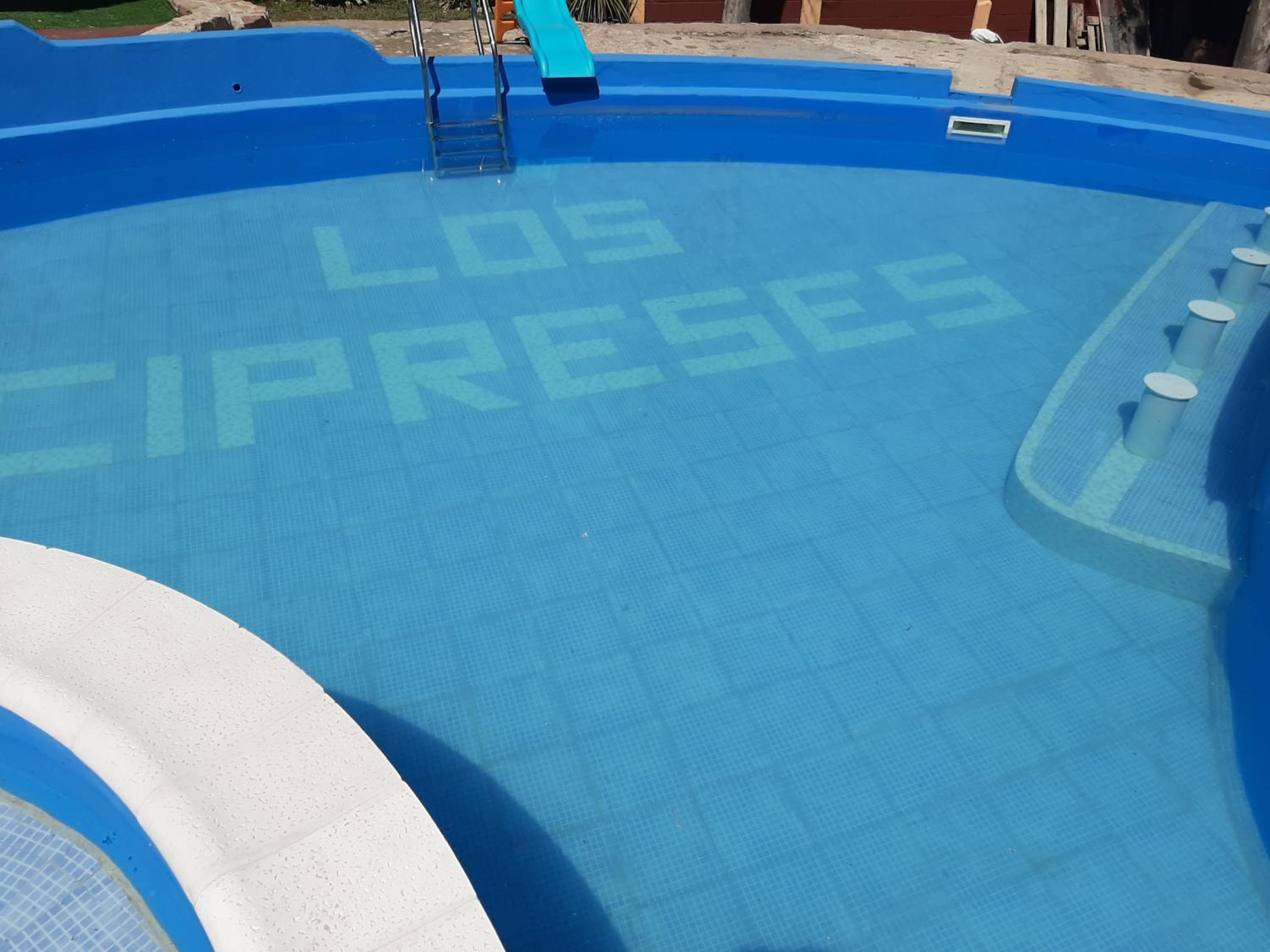 Complejo Los Cipreses