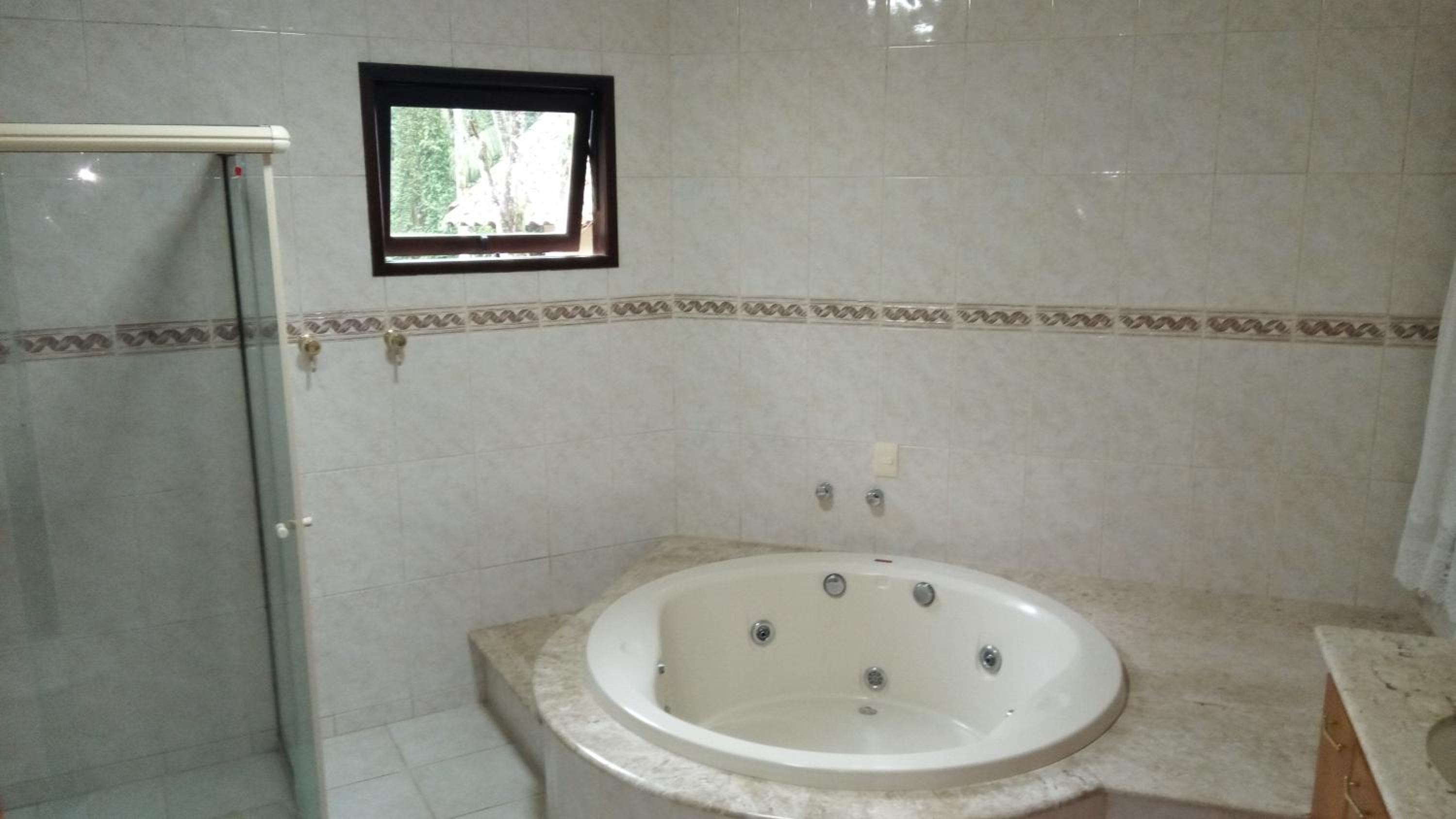 Mansão Adonai nas Cachoeiras de Penedo