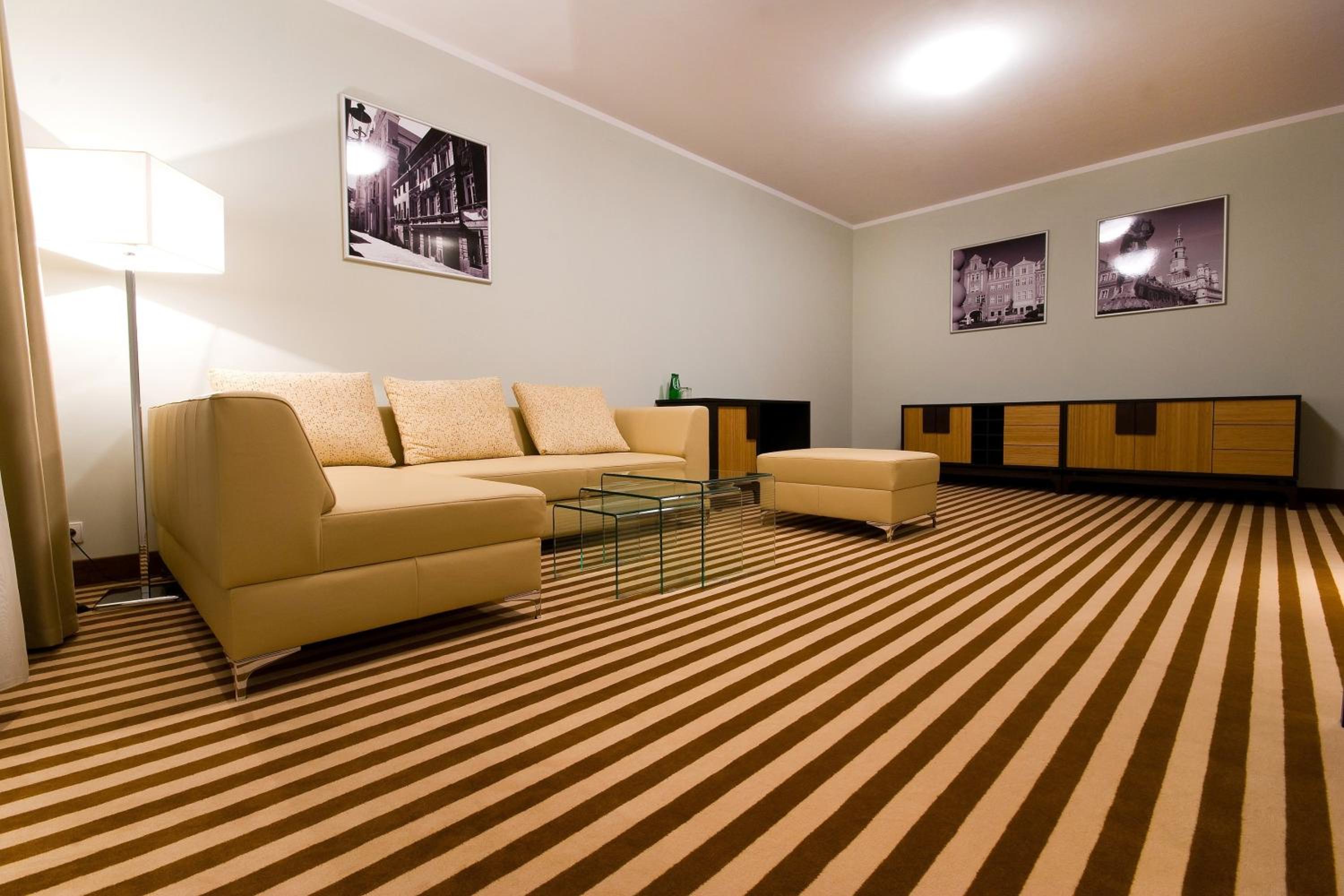 Hotel Poznański A2