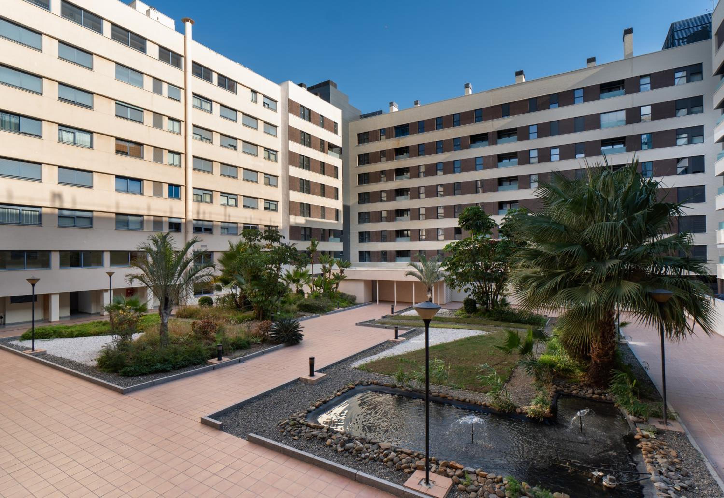 Apartamento Malaga Centro MariaZambrano- Parking Gratis by H&H