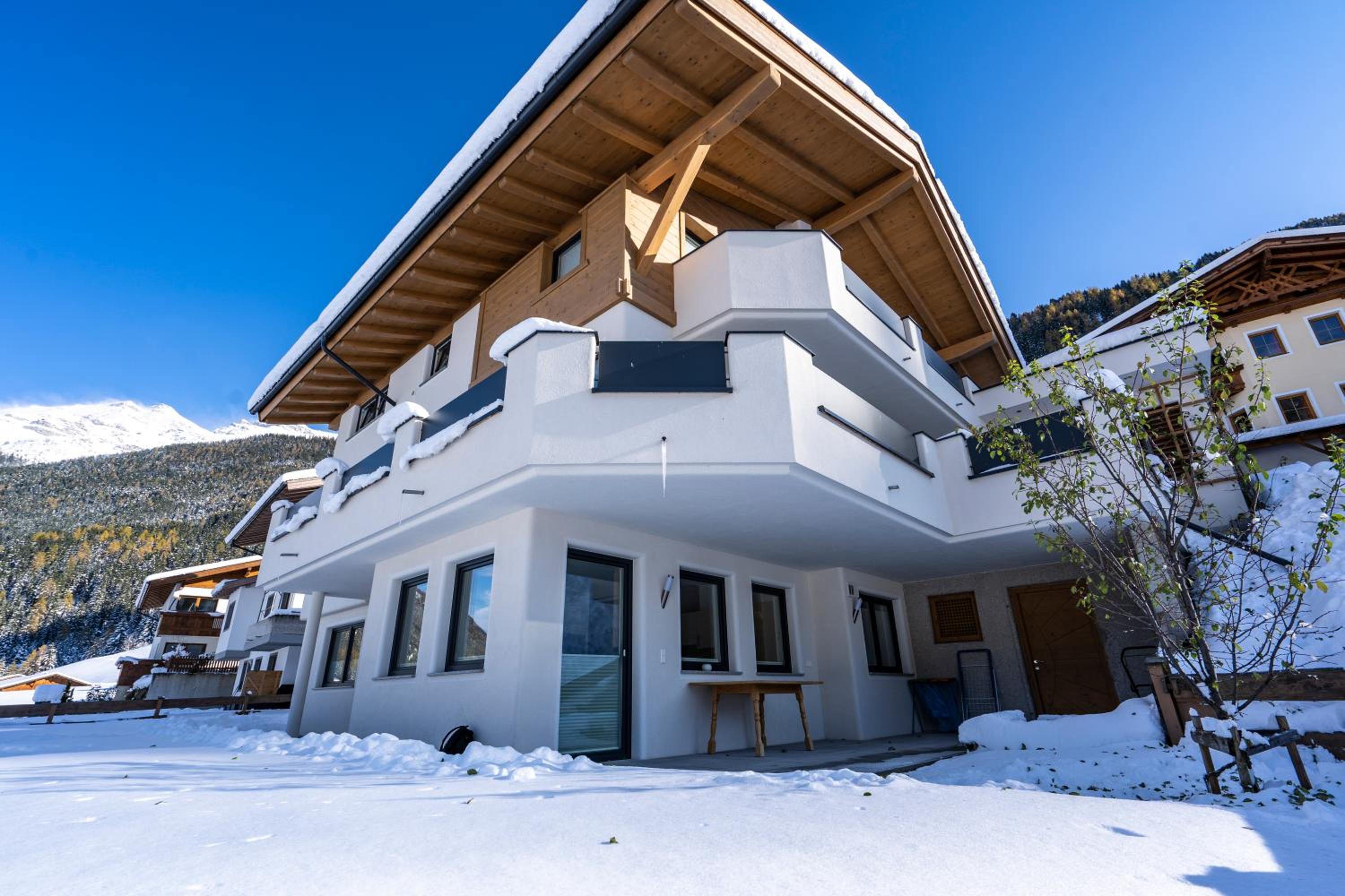 Ferienwohnung Alpenherz view 4