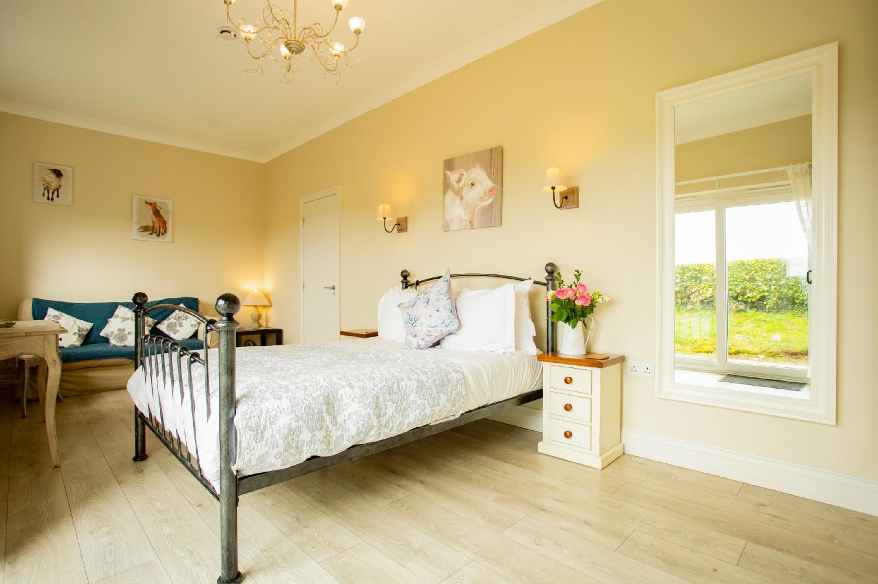 Accommodation Bristol Airport view 2