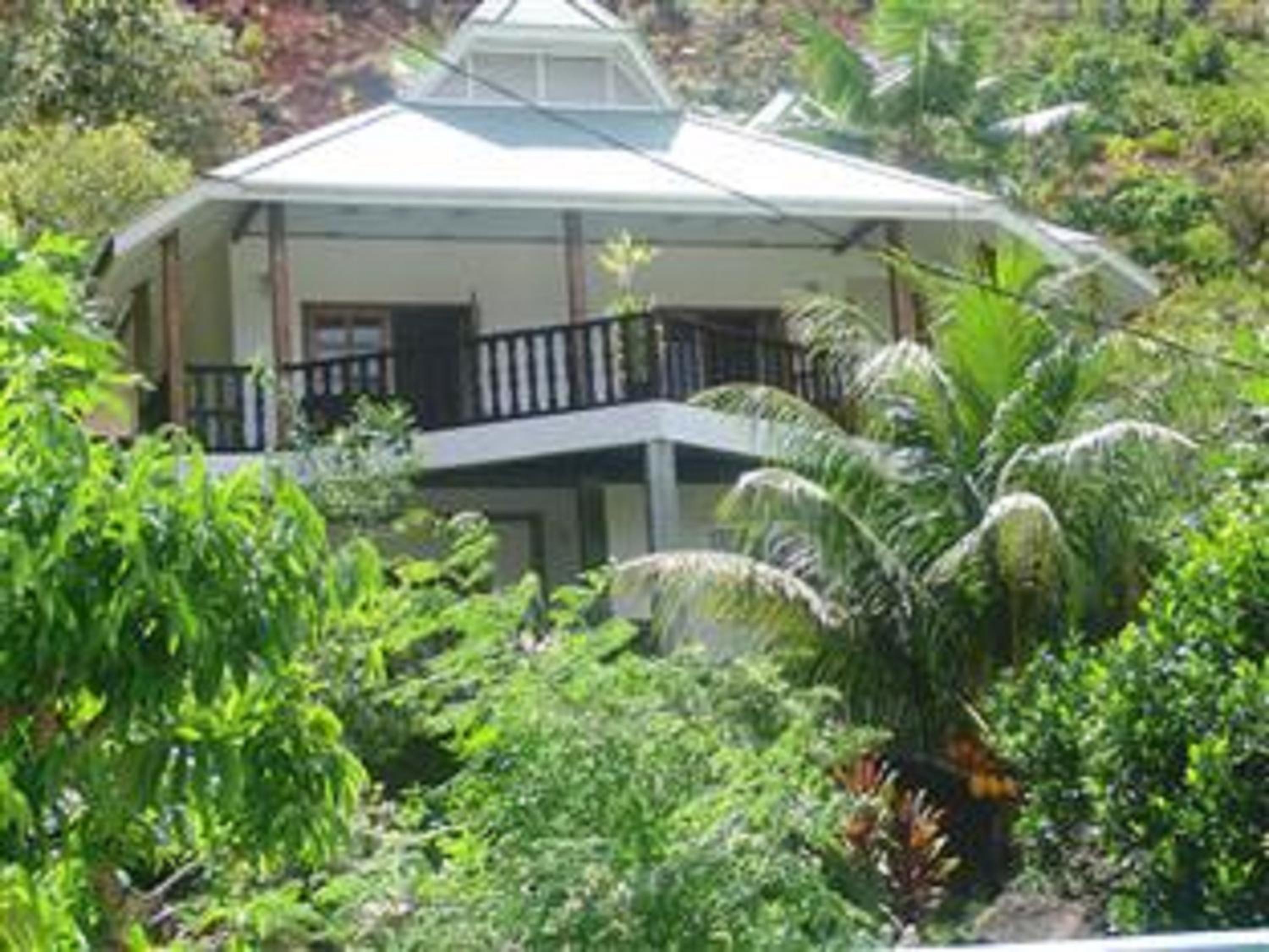 Sea View Lodge
