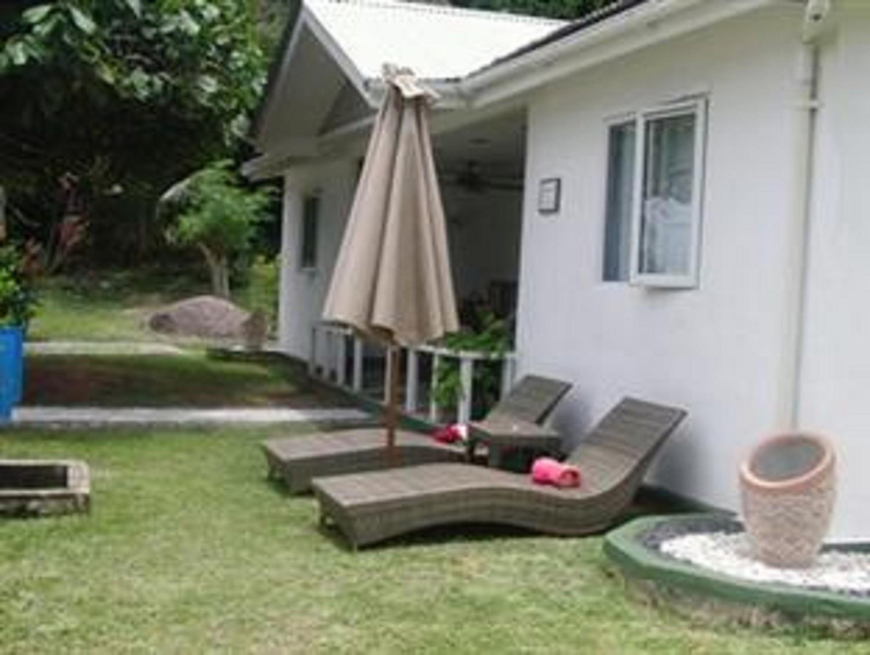 Sea View Lodge
