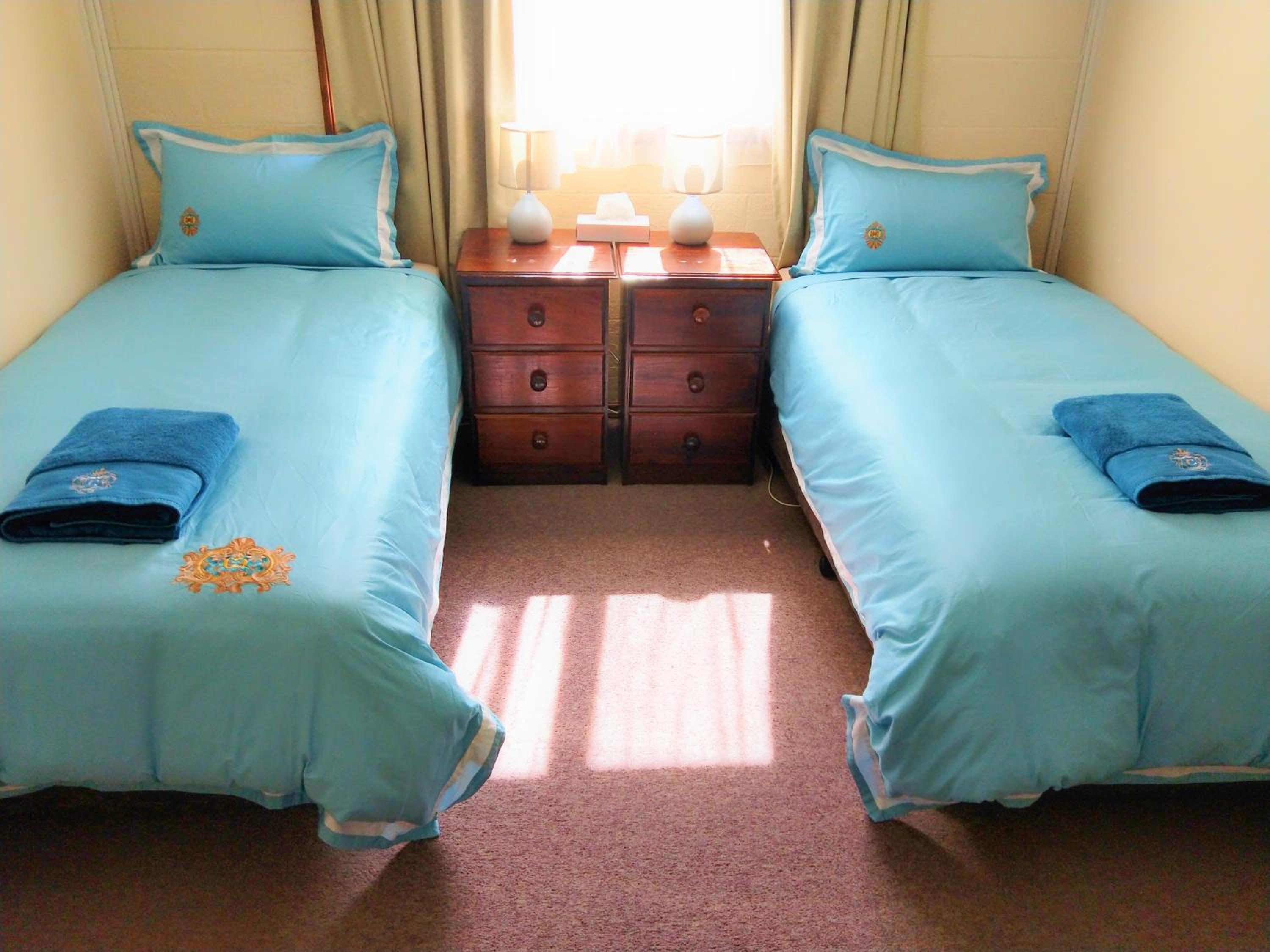 Twelve Apostles Motel & Country Retreat