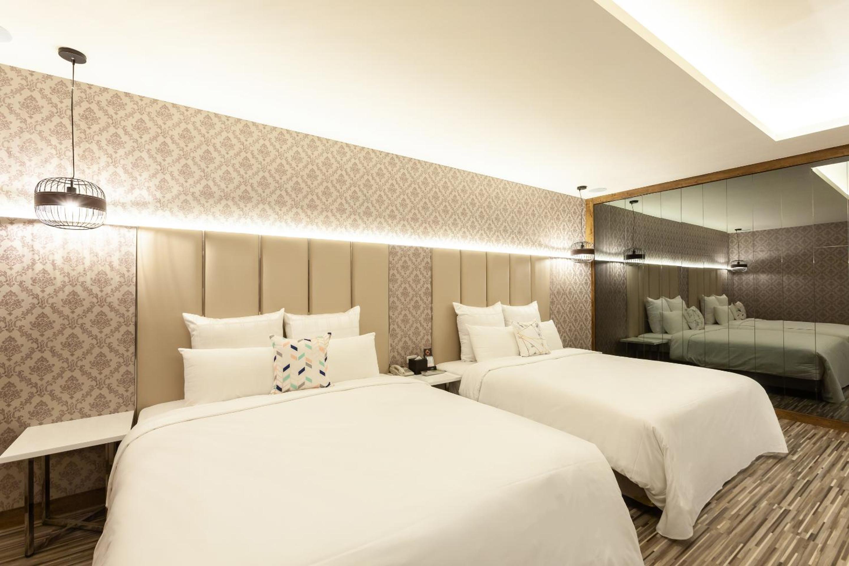 Six Star Motel-Zhongli