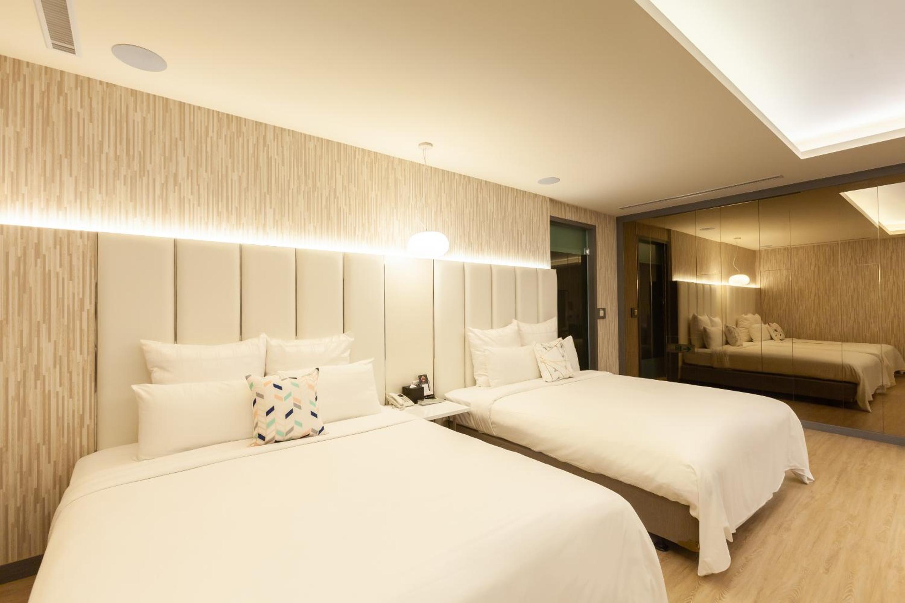 Six Star Motel-Zhongli