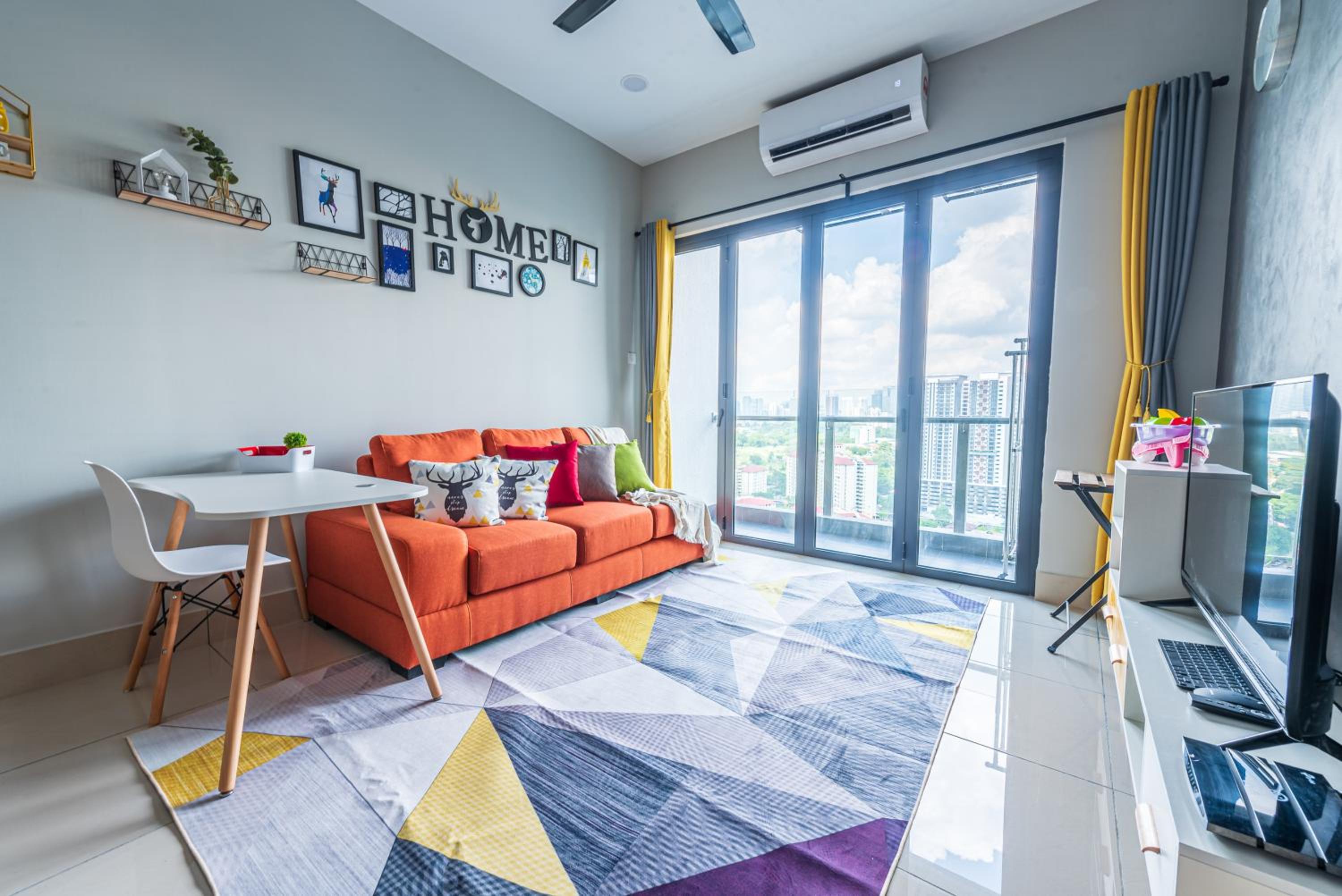 One Residence - Service Residence KL City Centre with 2 free parking