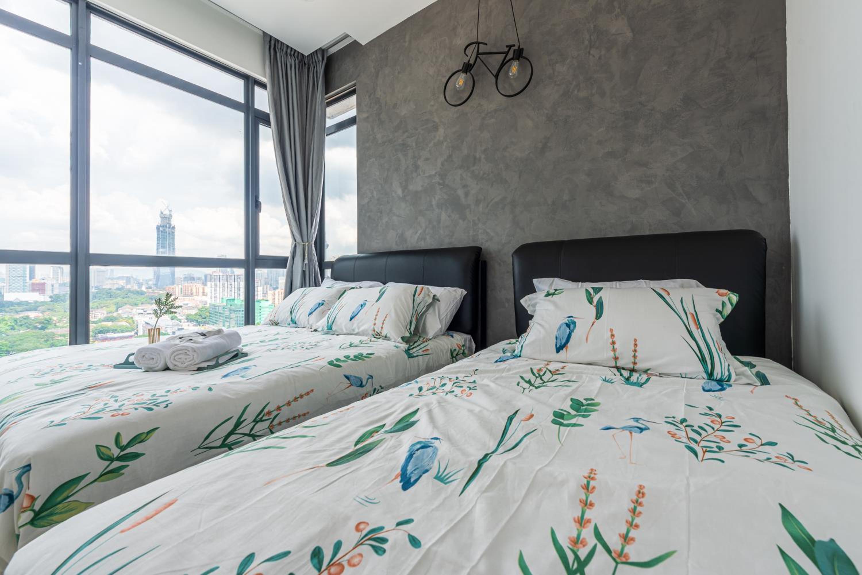 One Residence - Service Residence KL City Centre with 2 free parking