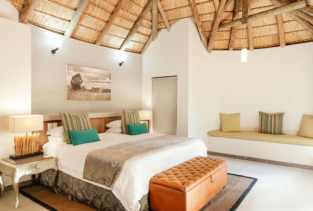 Tambuti Lodge